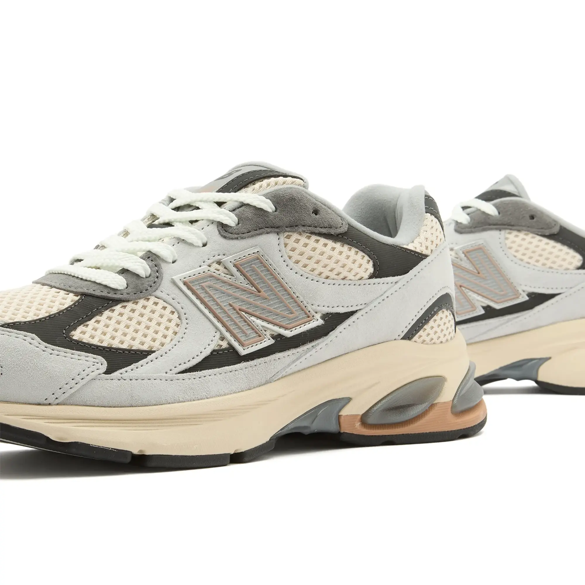 New Balance Men's 2010 in Grey/Beige Suede/Mesh
