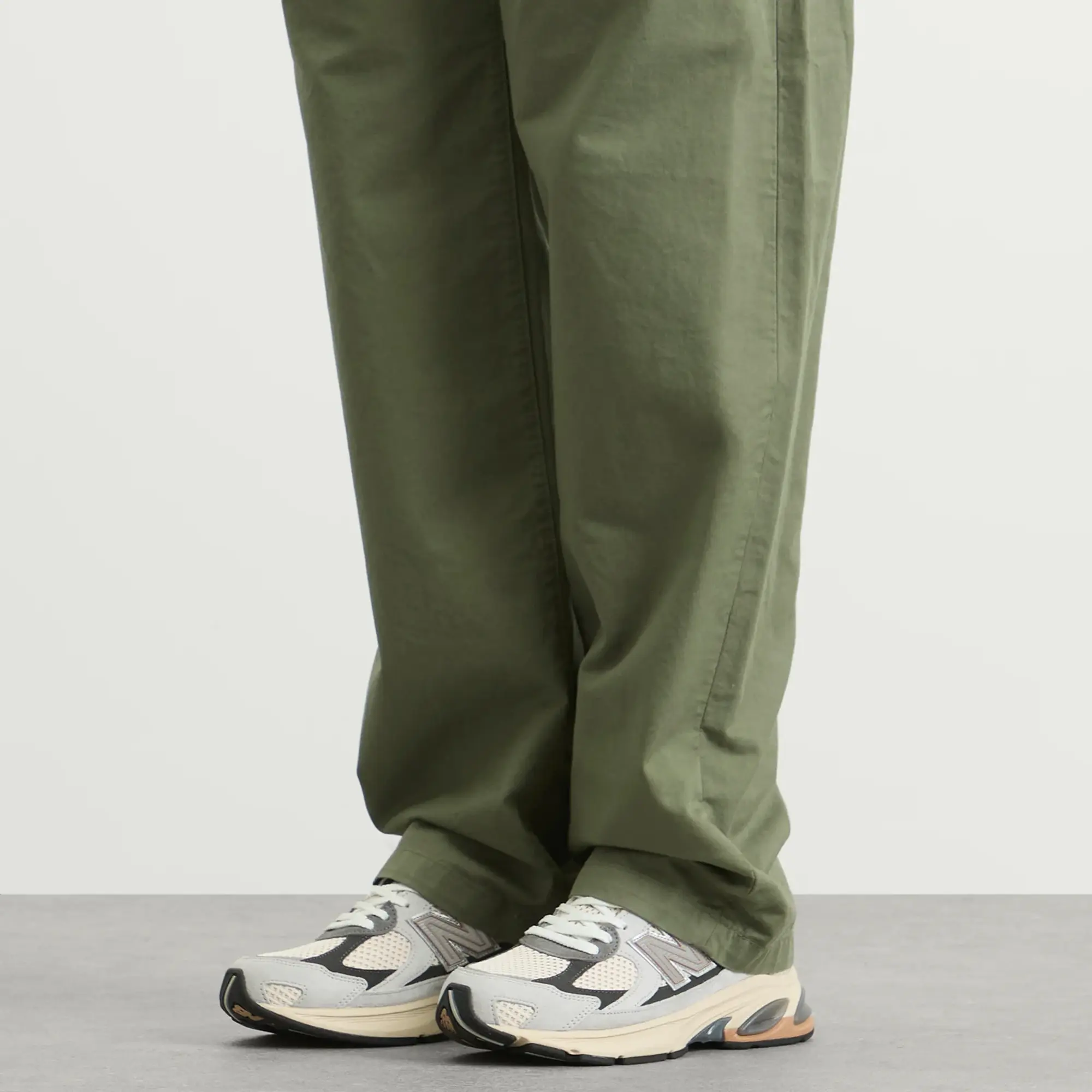 New Balance Men's 2010 in Grey/Beige Suede/Mesh