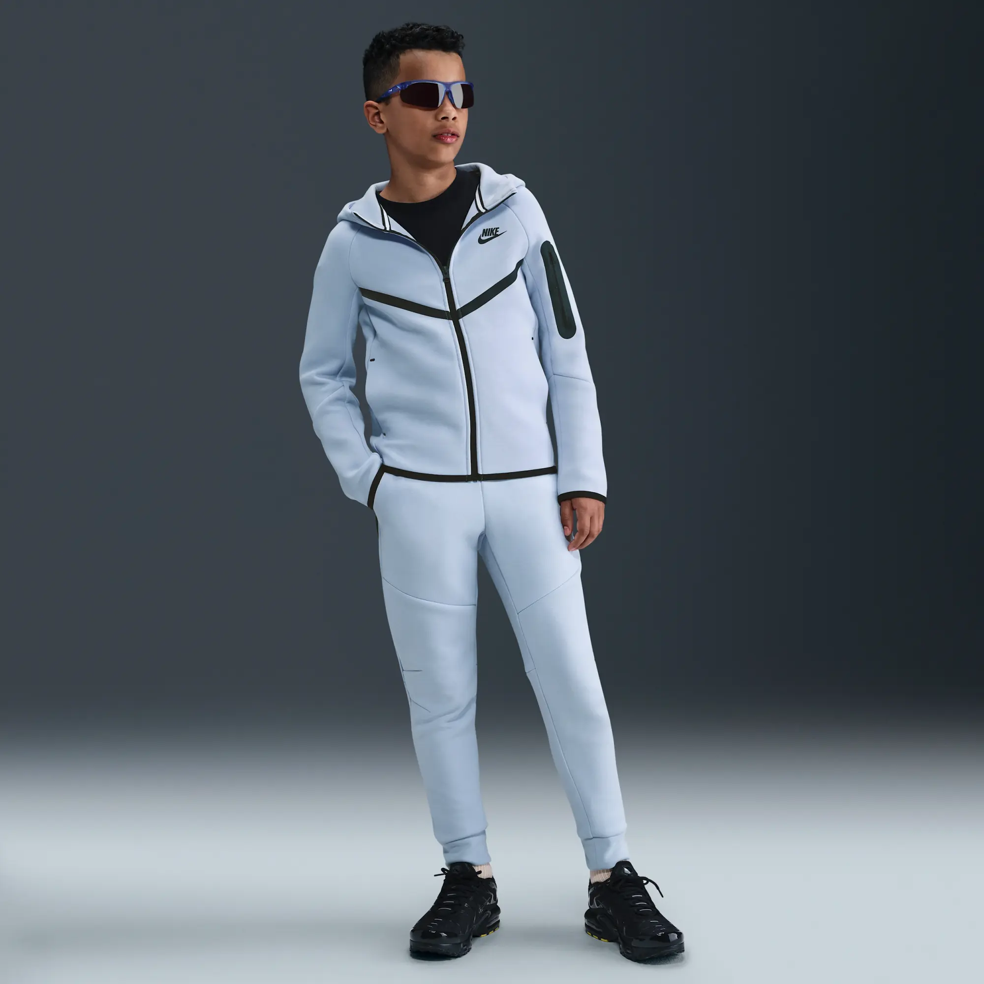Nike Sportswear Tech Fleece Older Kids' Full-Zip Hoodie - Grey - Cotton/Polyester