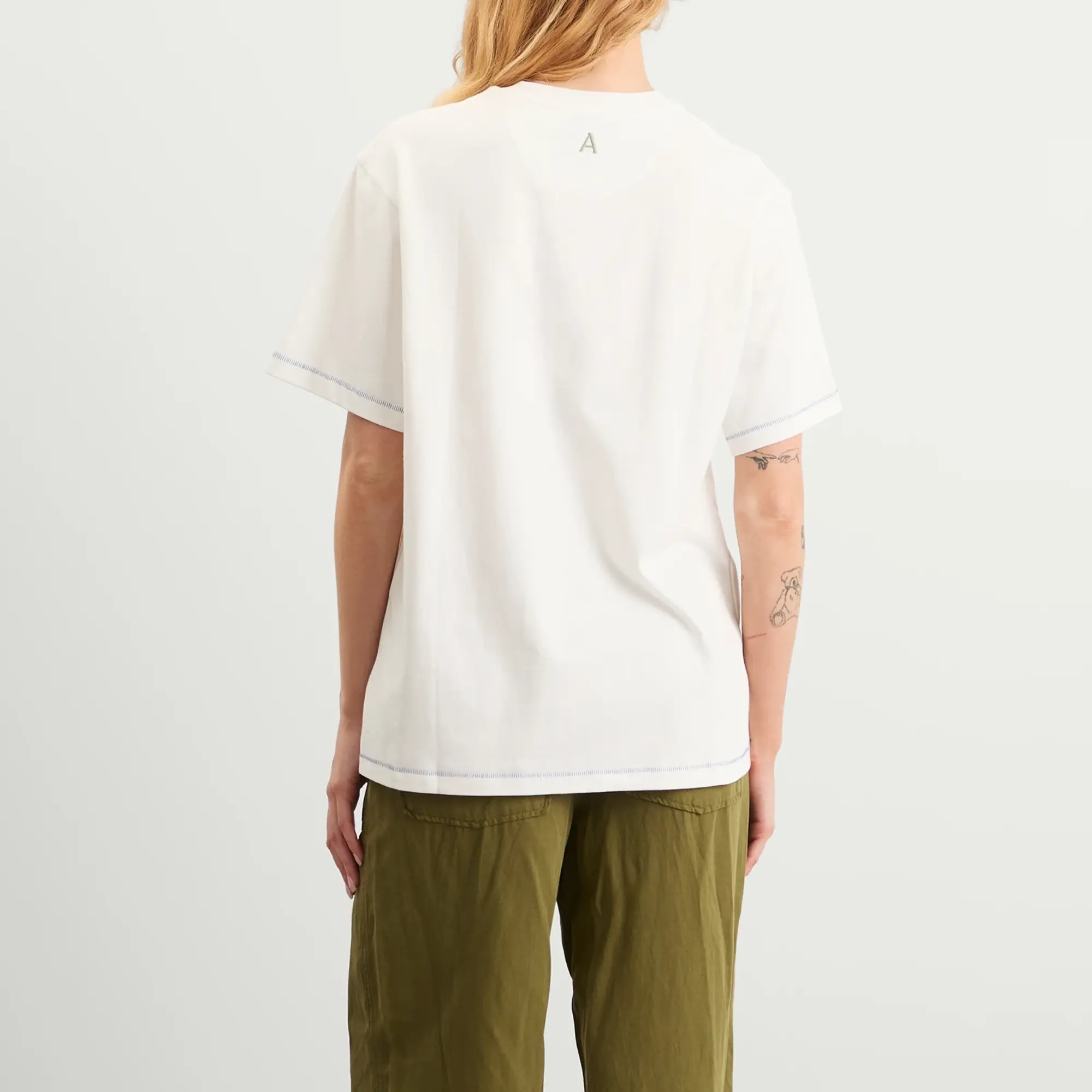 ALÉMAIS Women's Contessa Disco Dogs T-Shirt Cream