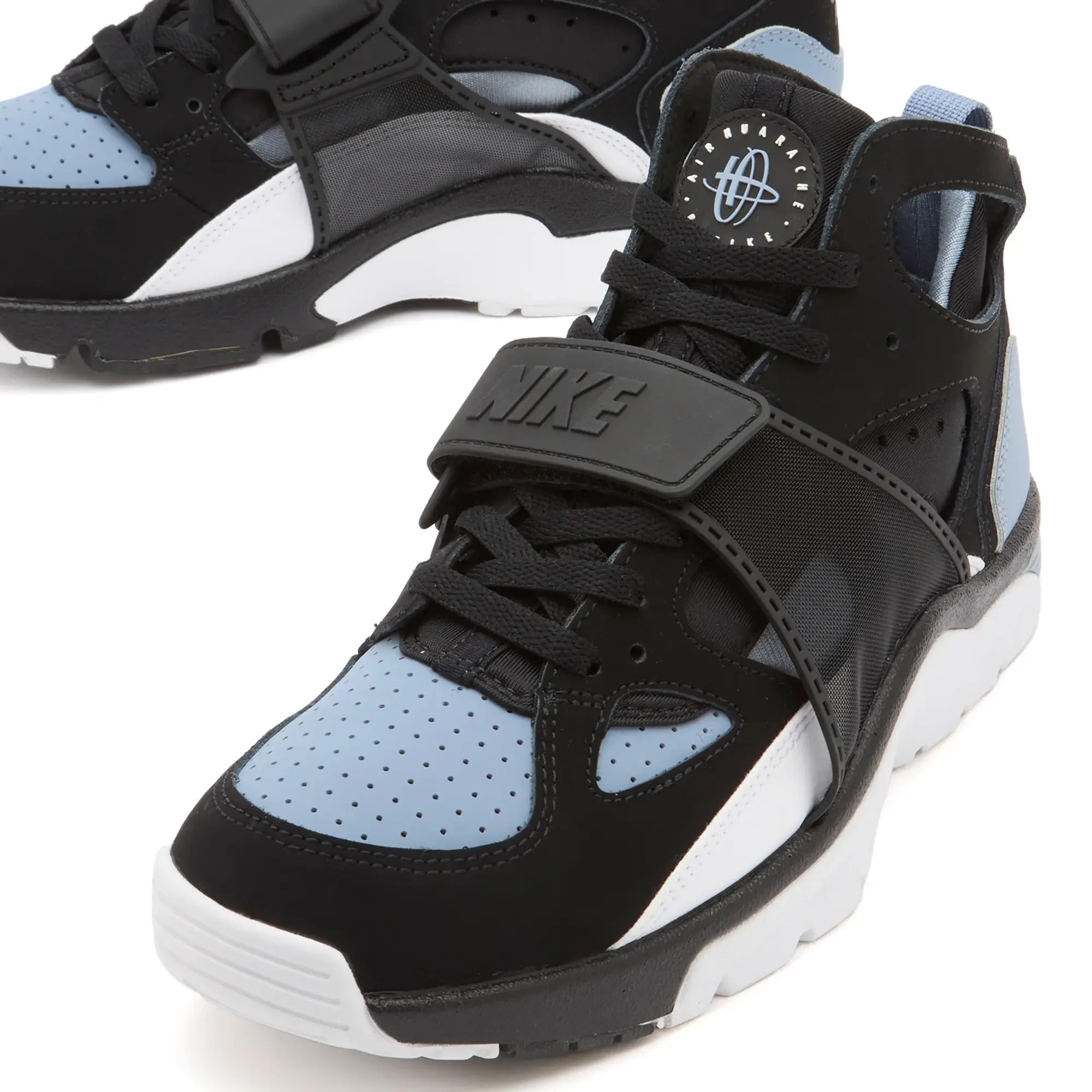 Nike Men's Air Trainer Huarache Sneaker Black/Blue/White