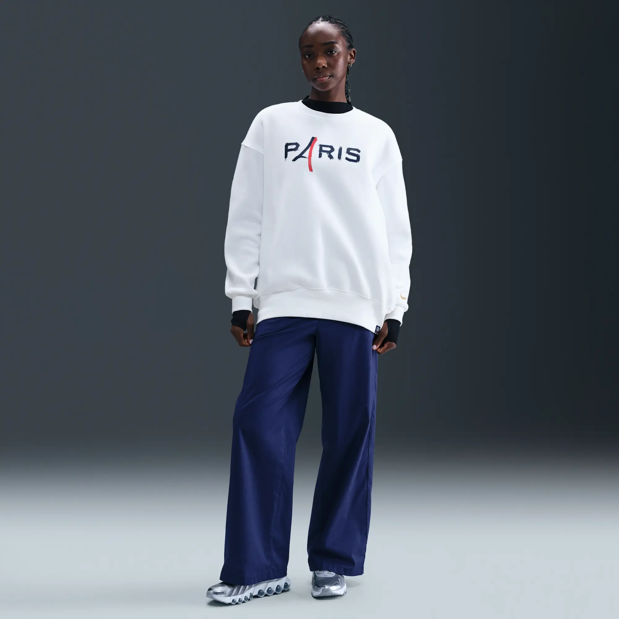 Paris Saint-Germain Phoenix Nike Football Oversized Crew-Neck Sweatshirt - White - Fleece