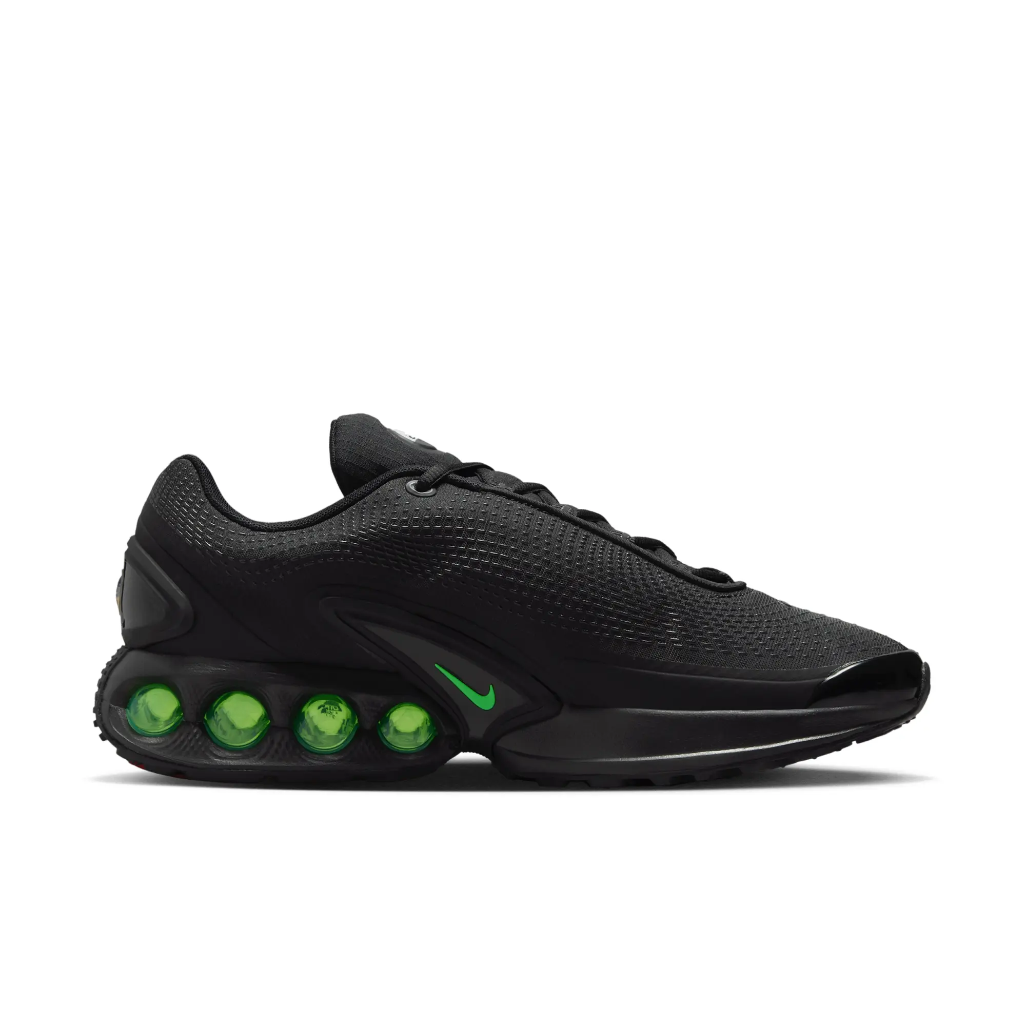 Nike Air Max Dn Shoes - Black - Recycled Content Minimum