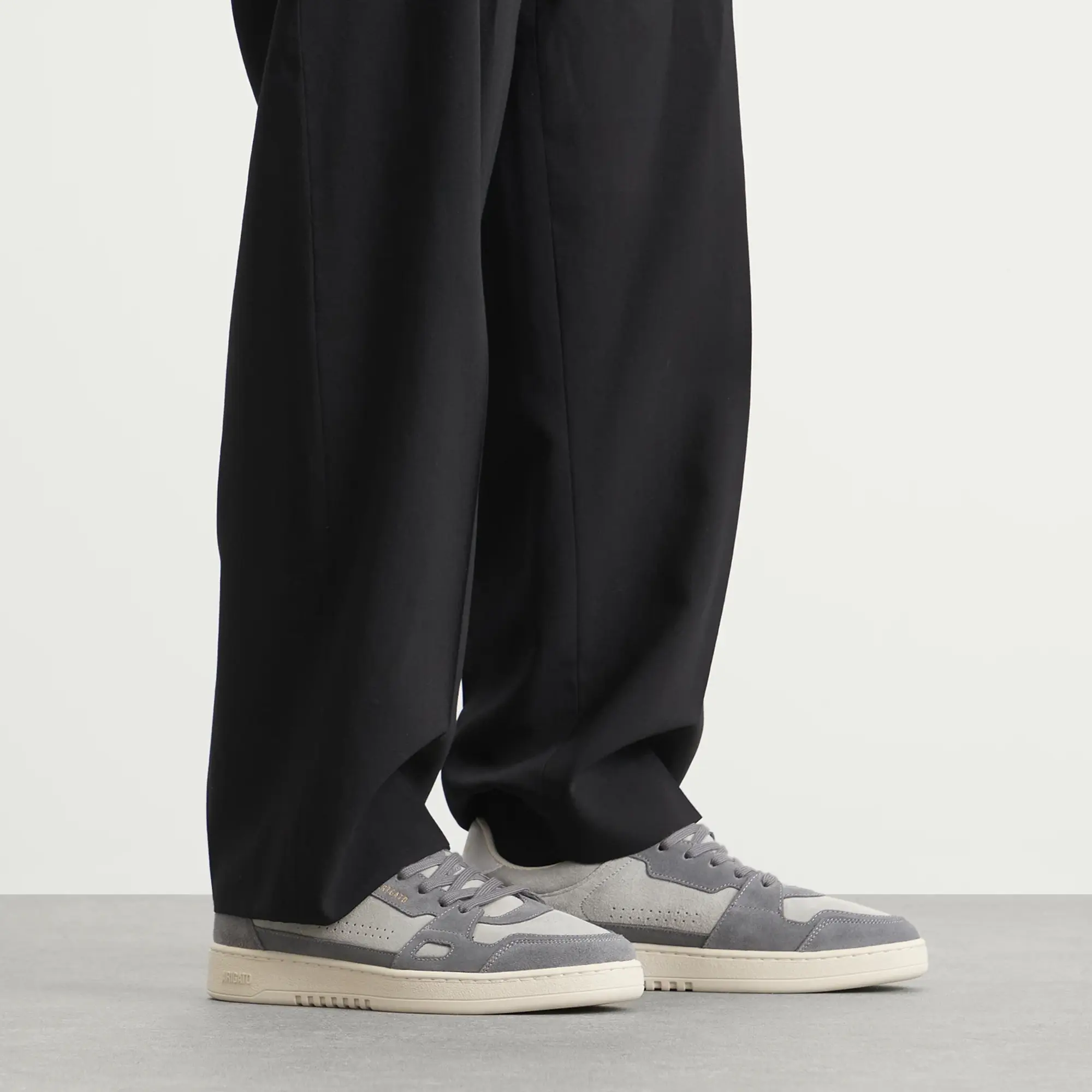 Axel Arigato Men's Dice Lo Sneaker Grey/Off White