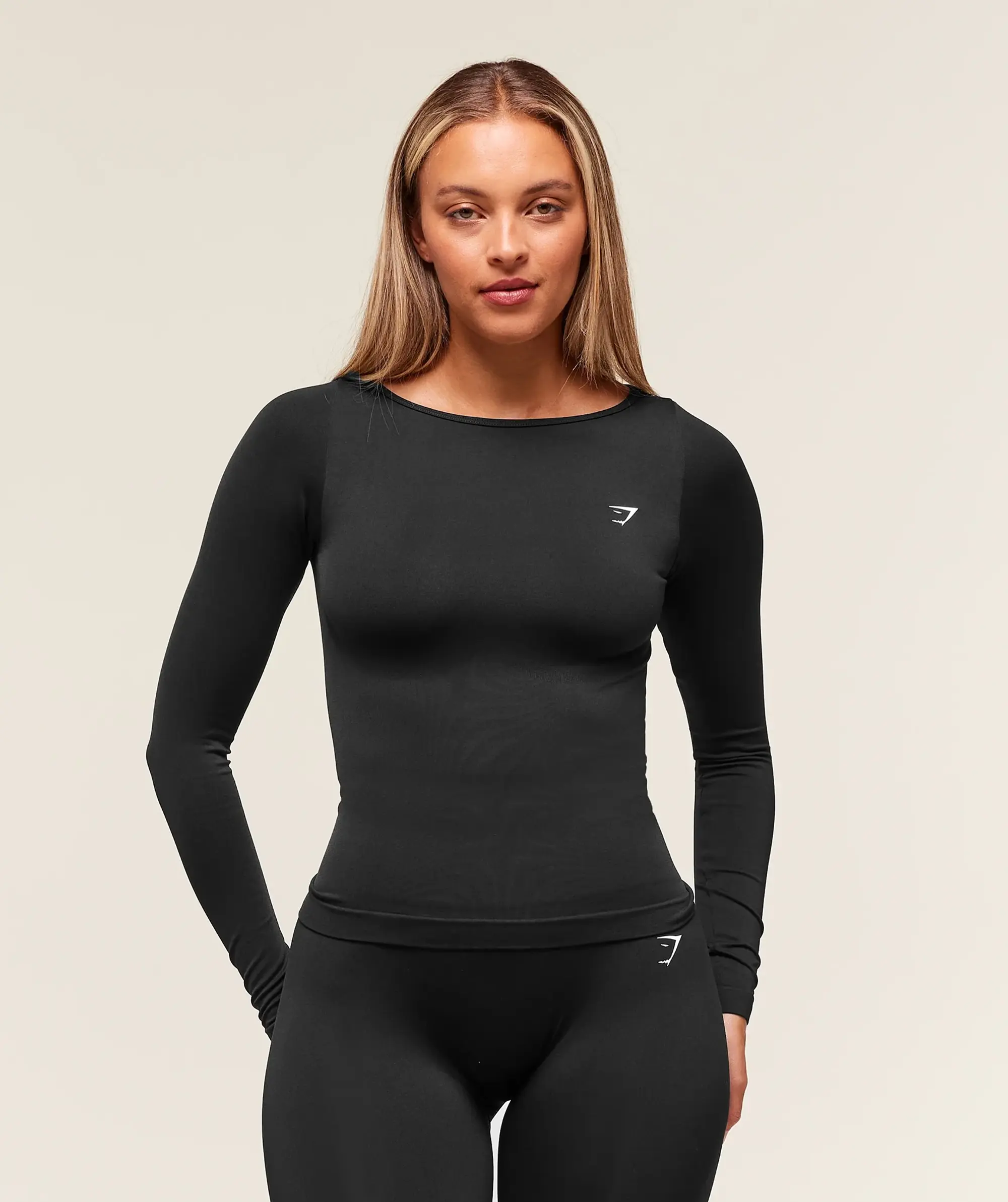  Everyday Seamless Wide Neck Long Sleeve Top - Black