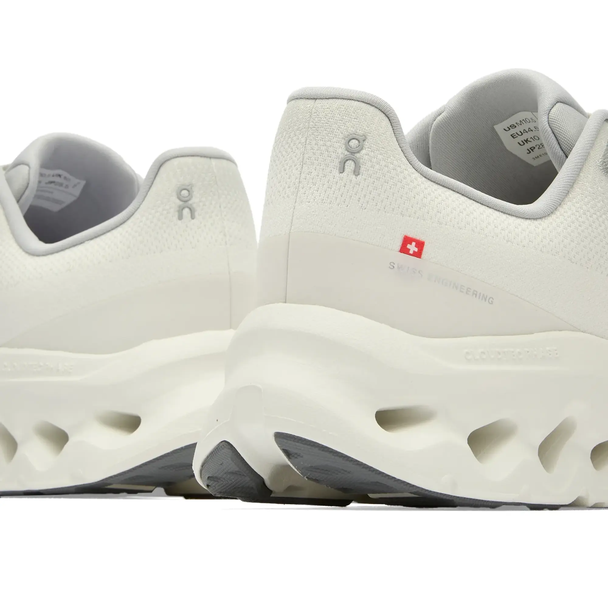 ON Men's Cloudtilt Sneakers Glacier / Ice