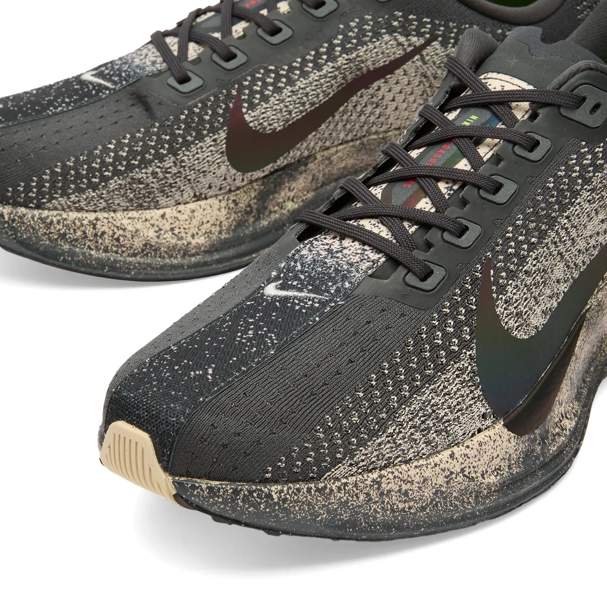 Nike Men's Running Pegasus Plus Sneaker Black/Anthracite/Volt