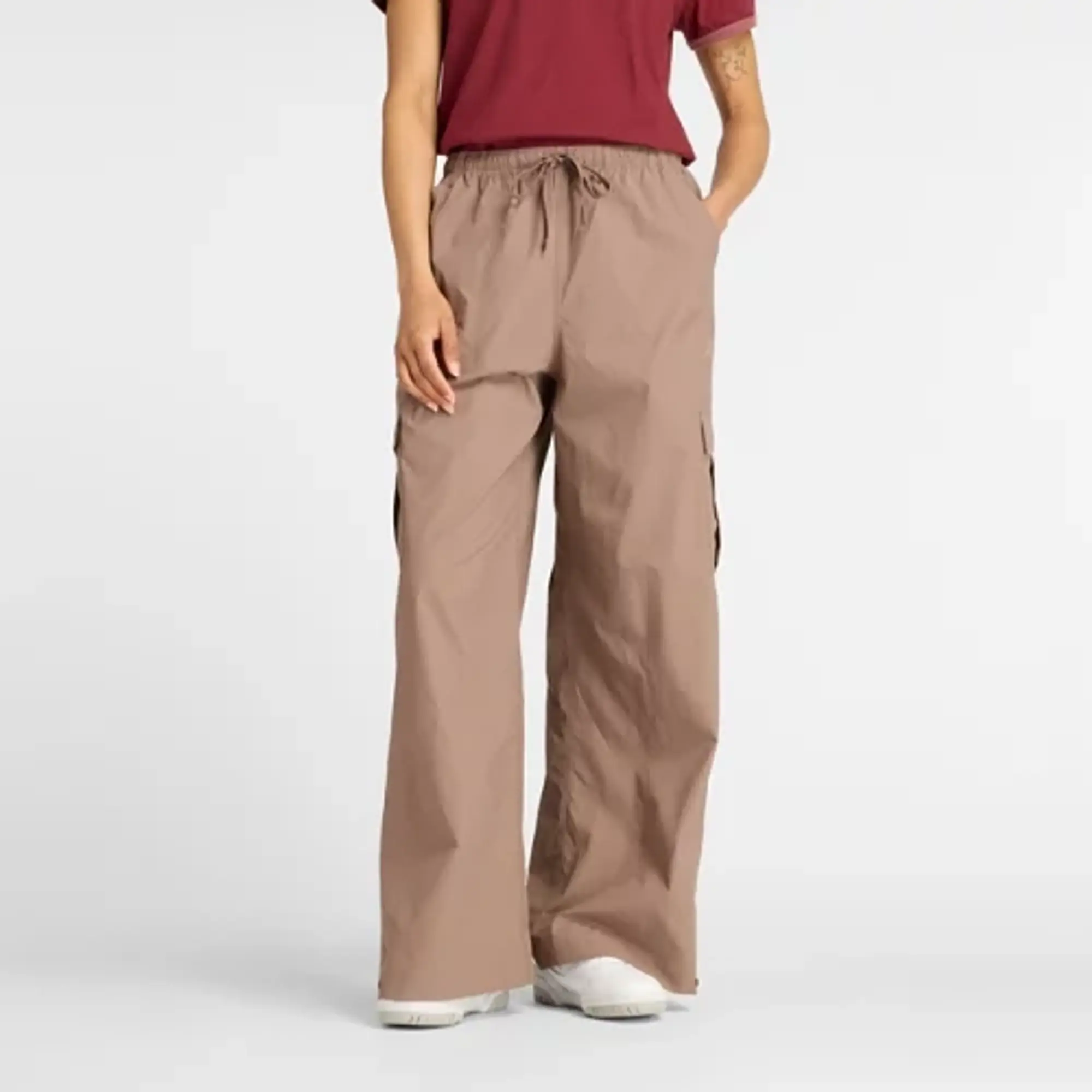 New Balance Women's Woven Cargo Pant in Brown Polywoven