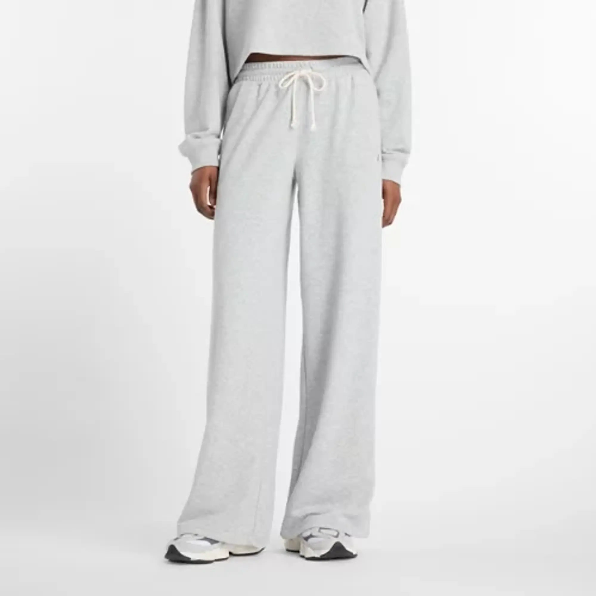 New Balance Women's Coastal Fleece Pant in Grey Poly Knit
