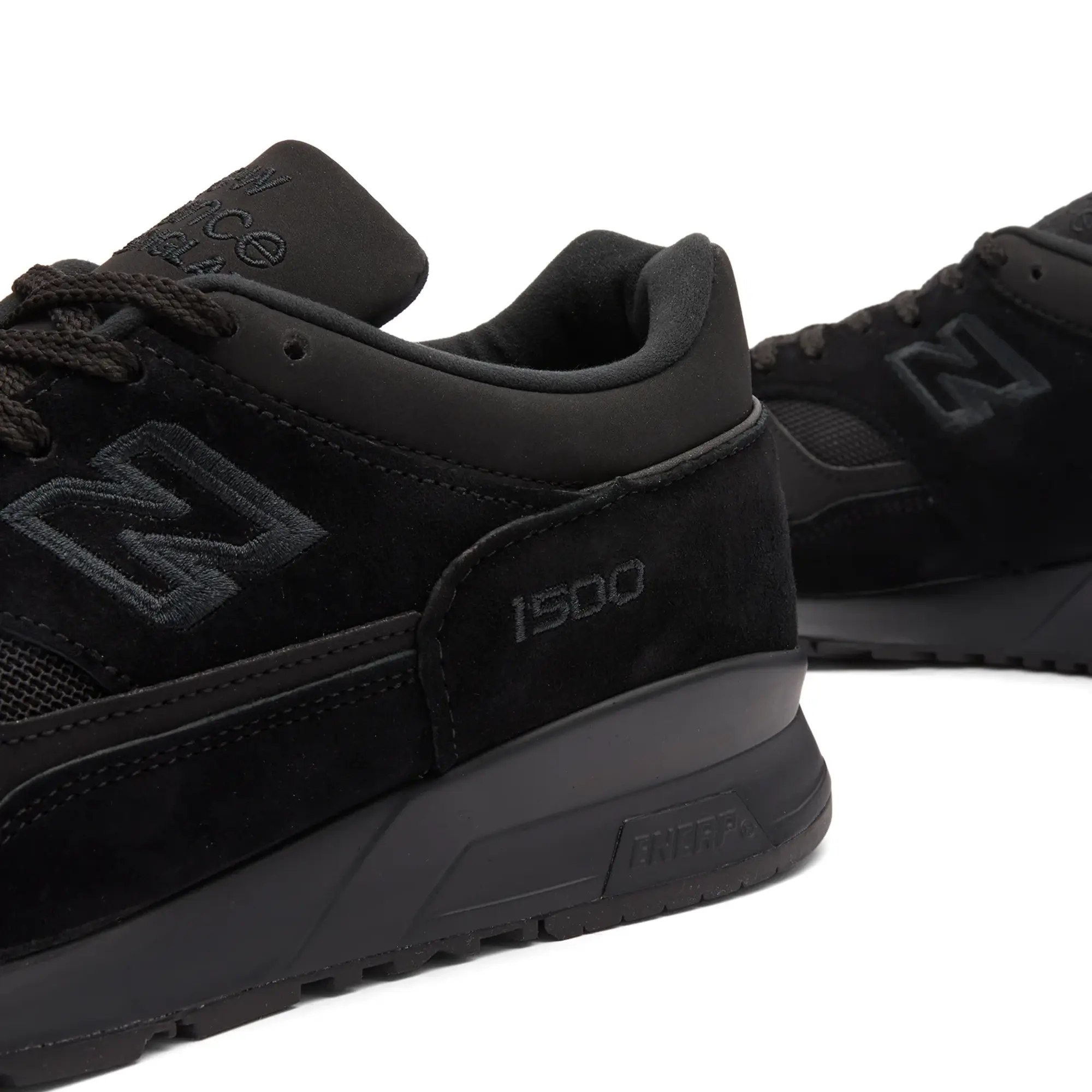 New Balance Unisex Made in UK 1500 Elevated Essentials in Black Suede/Mesh