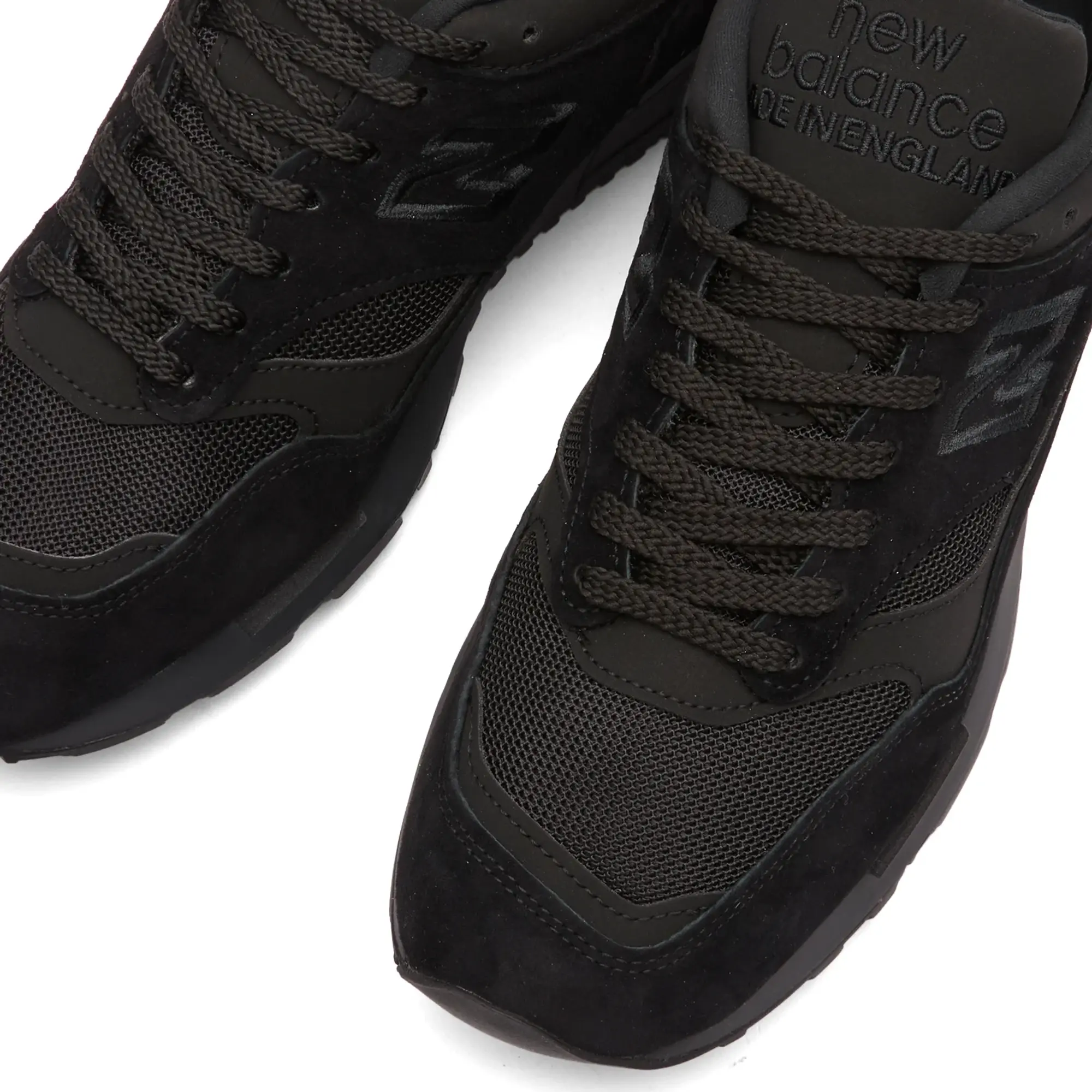 New Balance Unisex Made in UK 1500 Elevated Essentials in Black Suede/Mesh