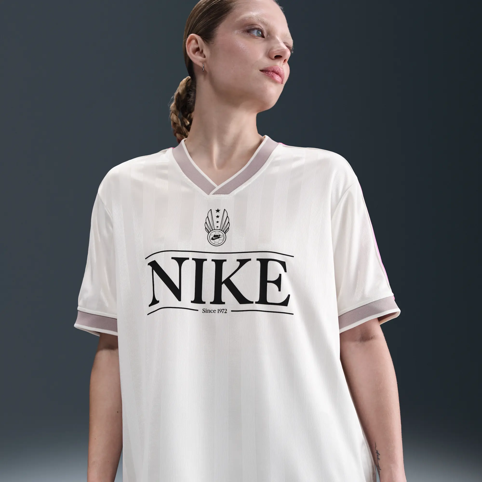 Nike Sportswear Women's V-Neck Jersey Top - White - Polyester