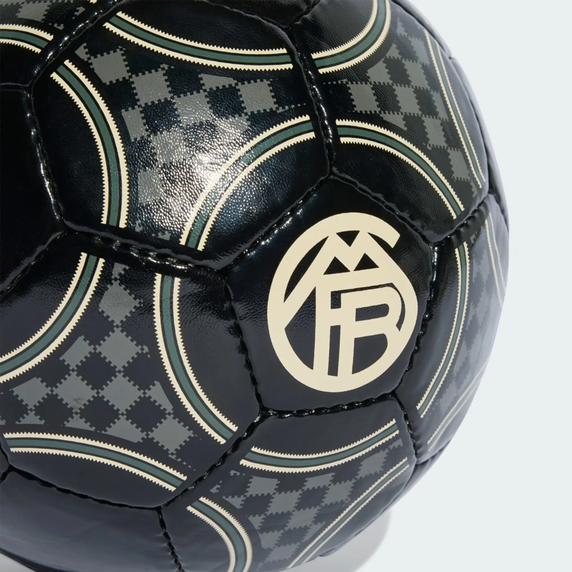 adidas FC Bayern Third Club Ball