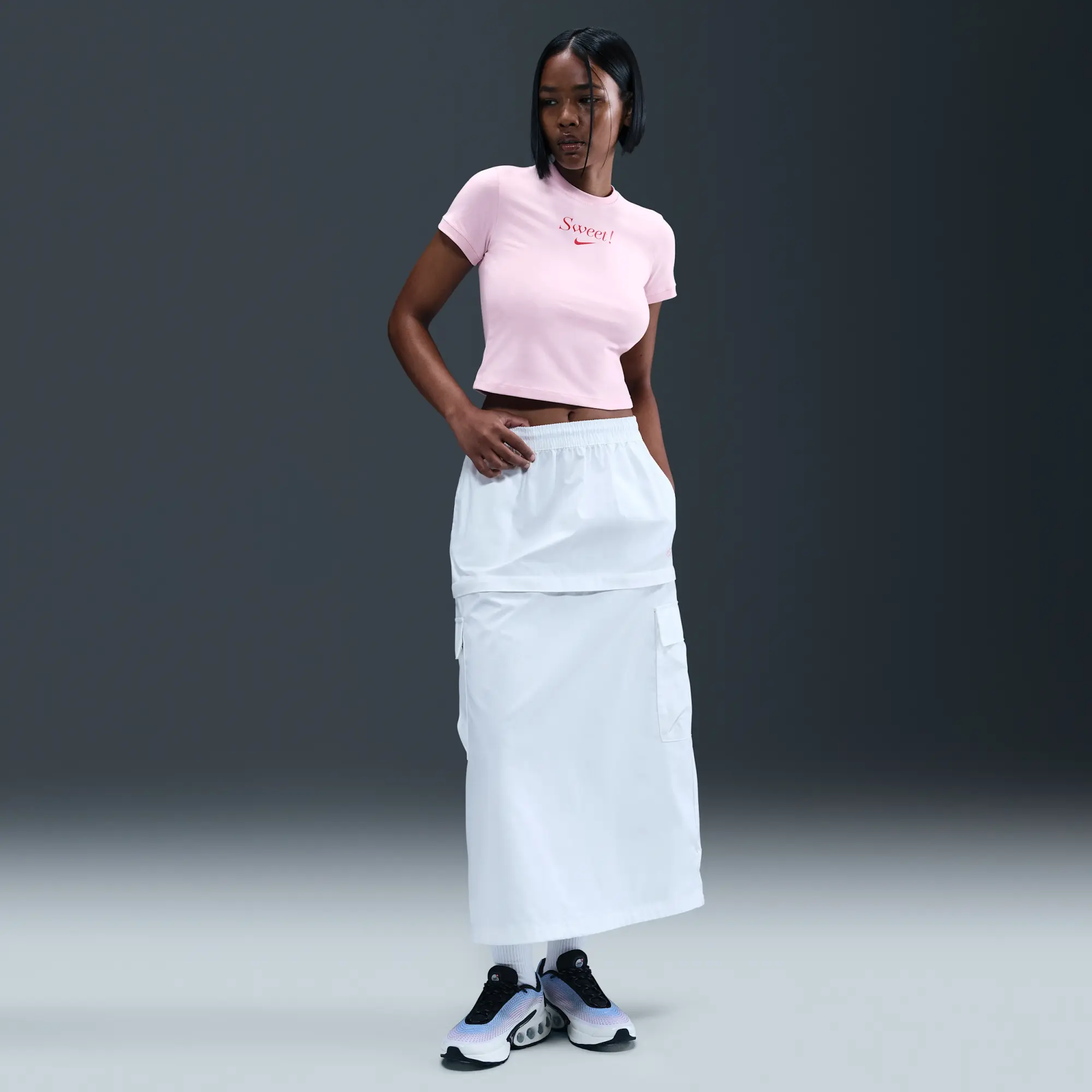Nike Sportswear Women's T-Shirt - Pink
