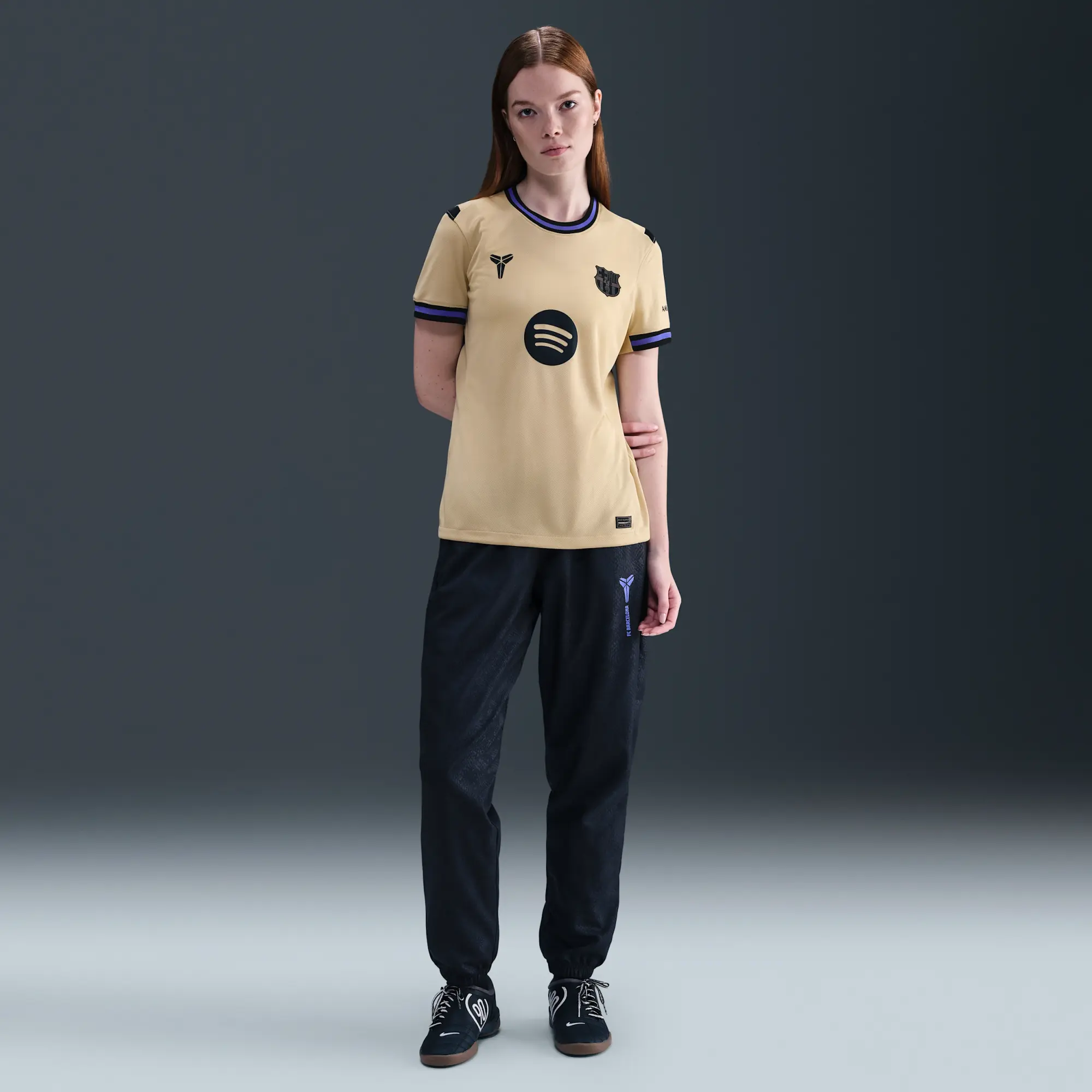 Nike F.C. Barcelona 2025/26 Stadium Away Women's Kobe Dri-FIT Football Replica Shirt - Brown - Polyester