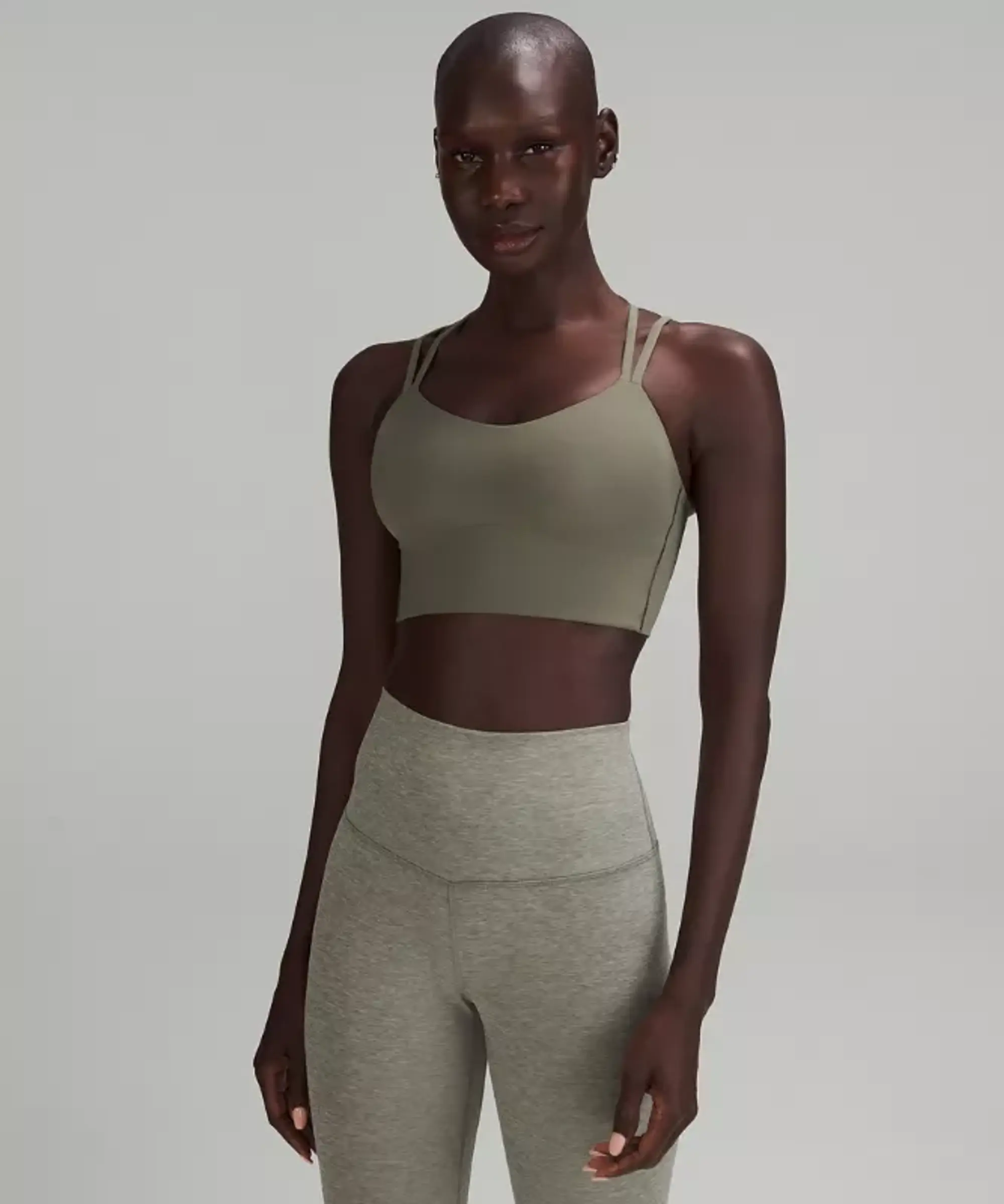lululemon – Women's Like a Cloud Longline Sports Bra Light Support, B/C Cup – Color Green – Size 10