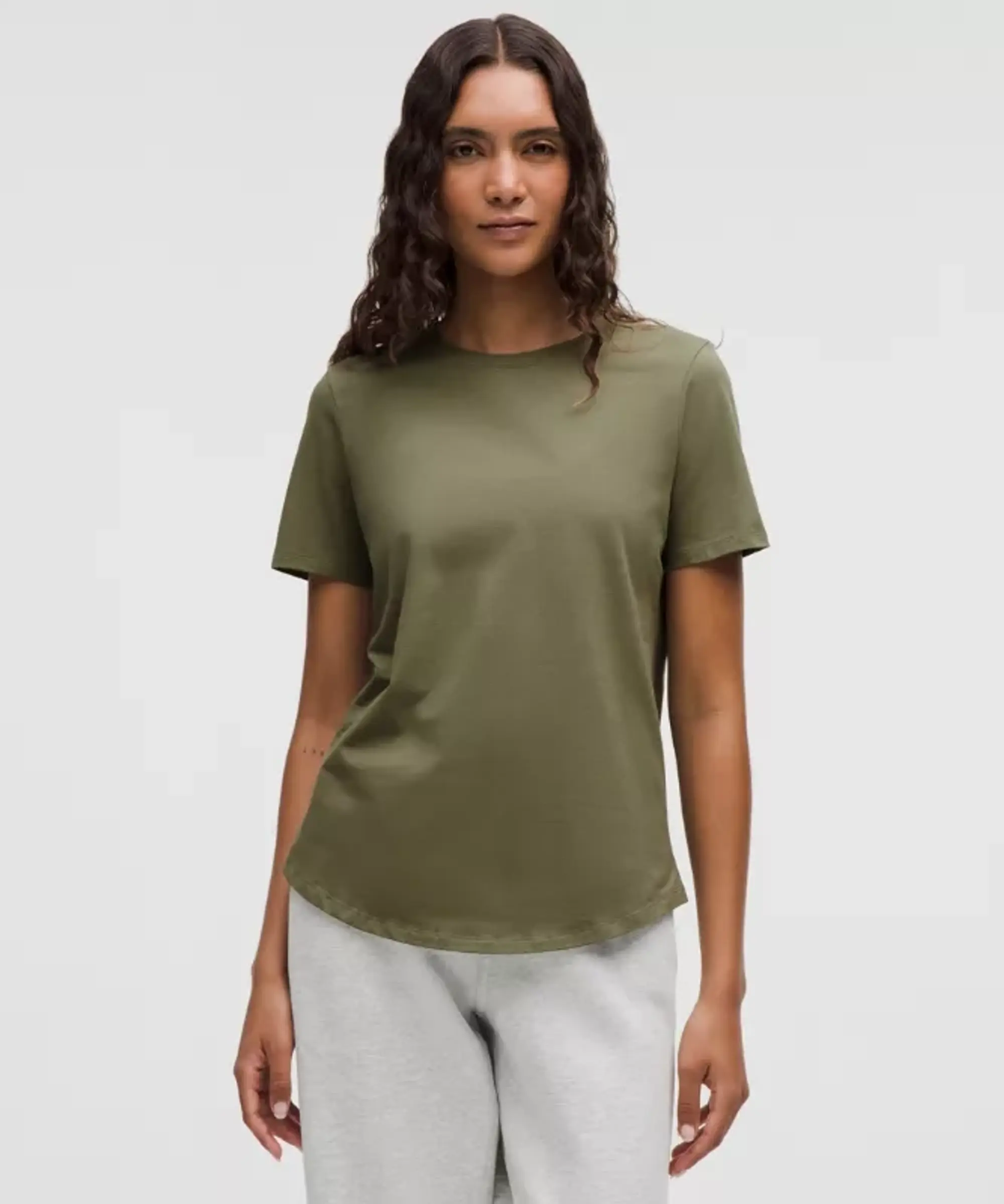 lululemon – Women's Love Curved-Hem Crewneck T-Shirt – Color Green – Size 0