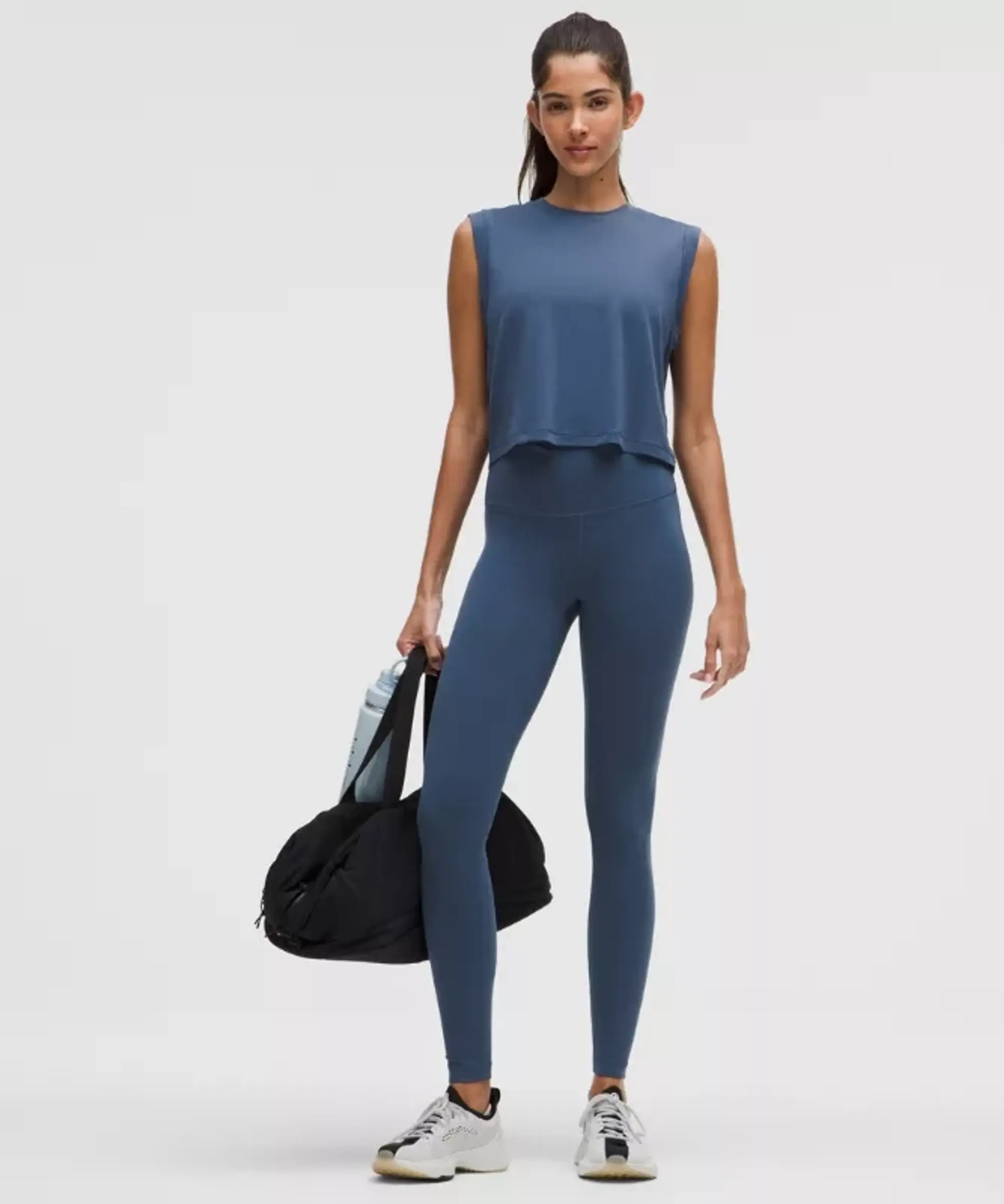 lululemon – Women's Wunder Train High-Rise Tight Leggings – 28" – Color Blue – Size 0