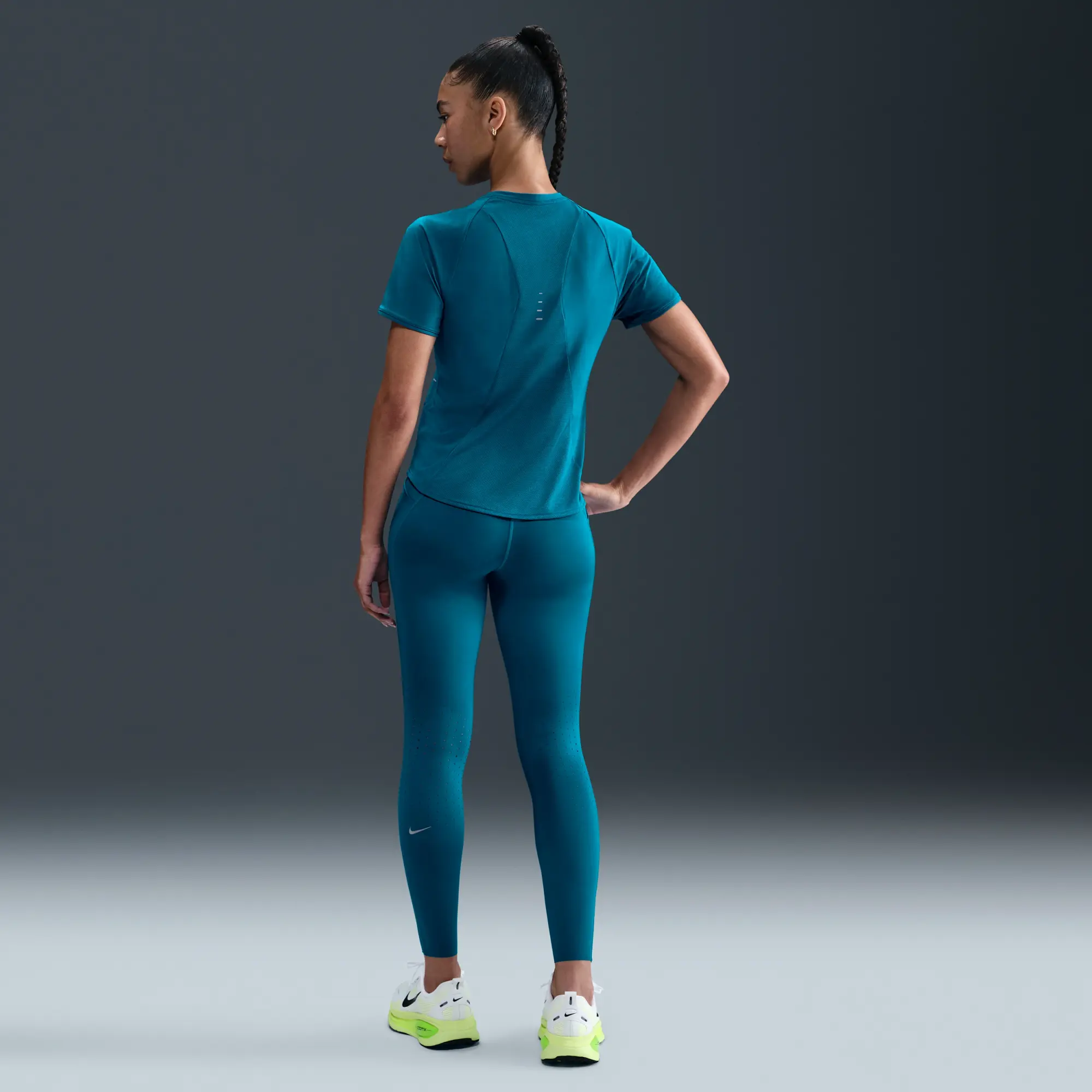 Nike Swift Women's High-Waisted 7/8 Running Leggings with Pockets - Blue - Internal Drawcord