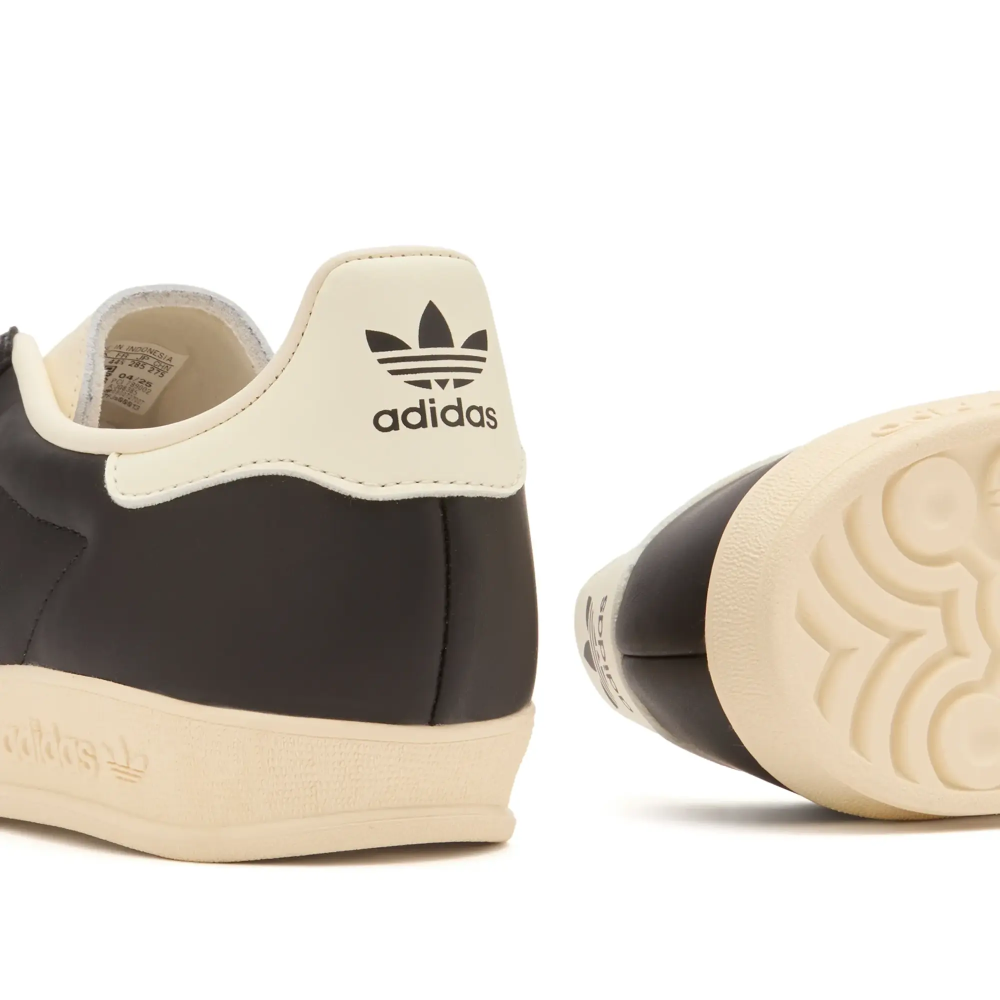 adidas Originals Adidas Men's Gazelle Indoor Sneaker Core Black Cream White/Gold