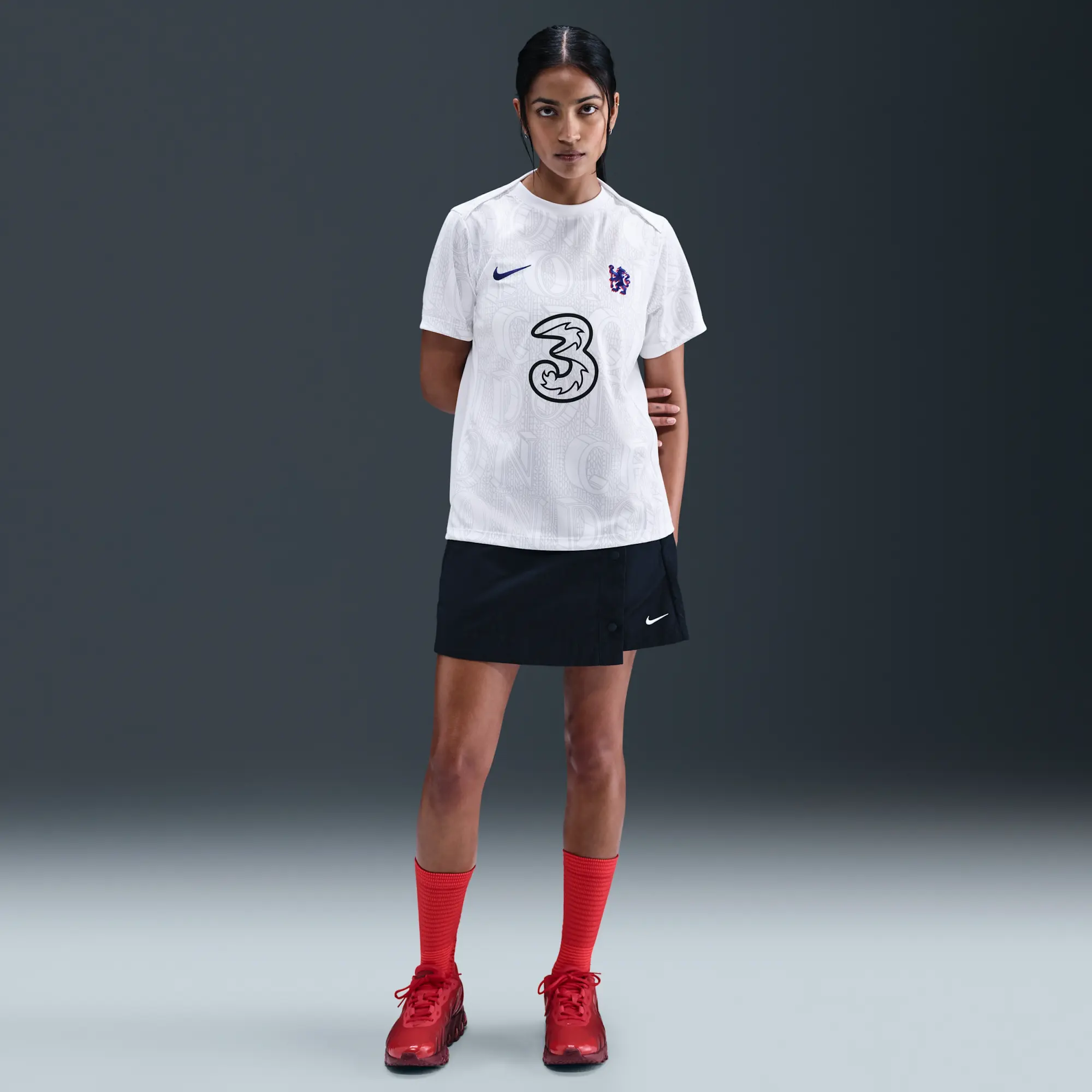 Chelsea F.C. Academy Pro Women's Nike Dri-FIT Football Pre-Match Top - White - Polyester