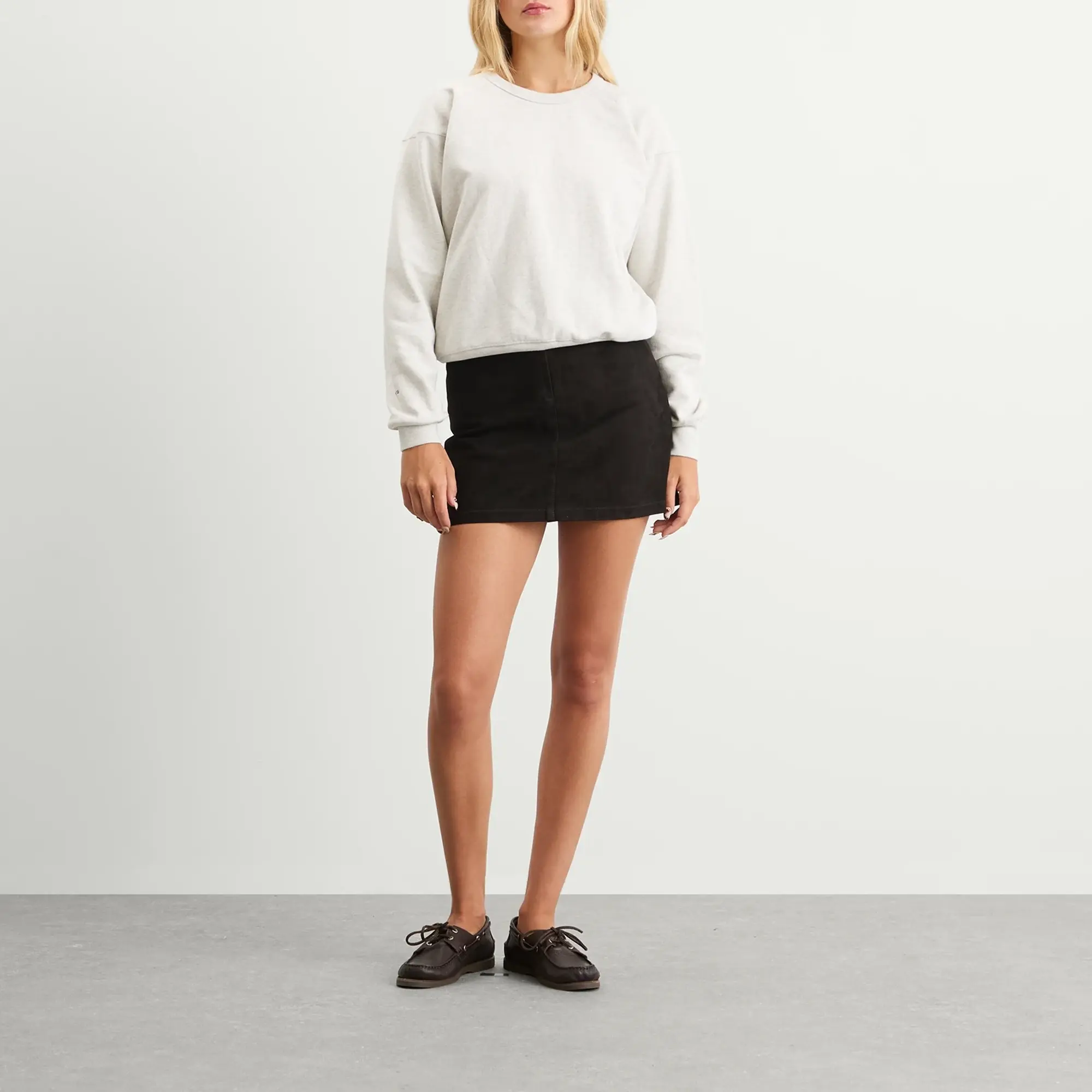 Nothing Written Women's Cotton Crewneck Sweatshirt Gray