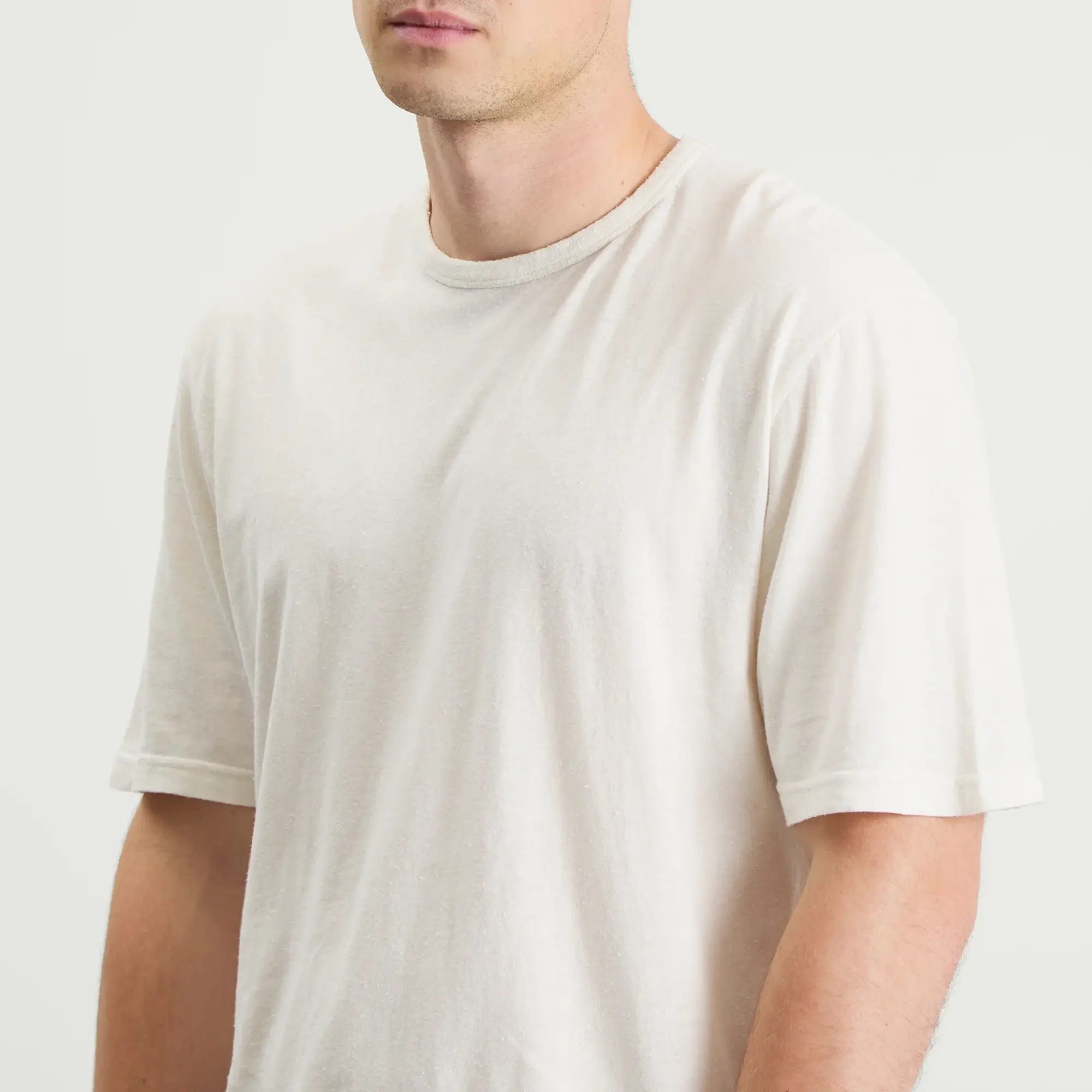 Folk Men's Relaxed Assembly T-Shirt Ecru Nep