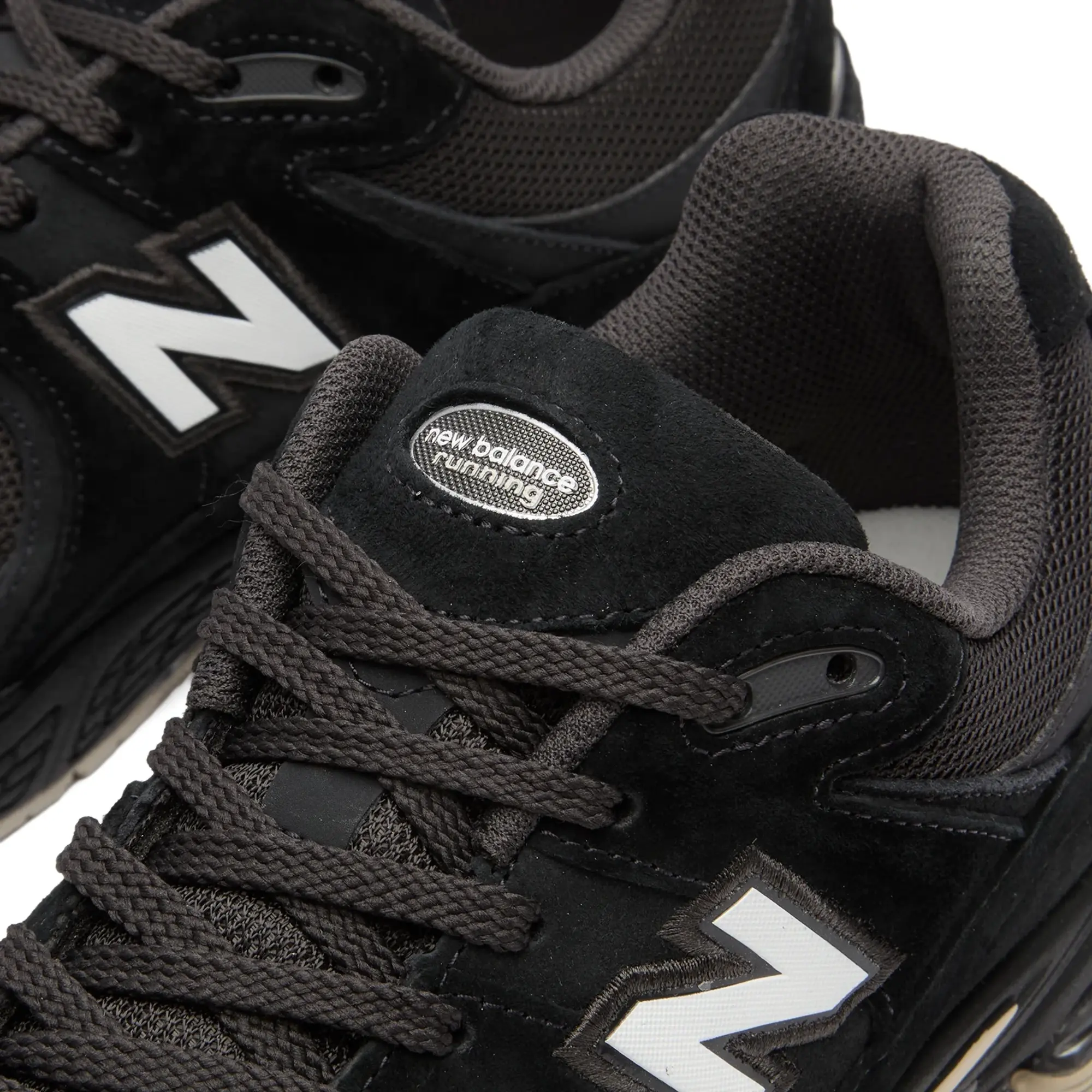 New Balance 2002R Sneaker Black