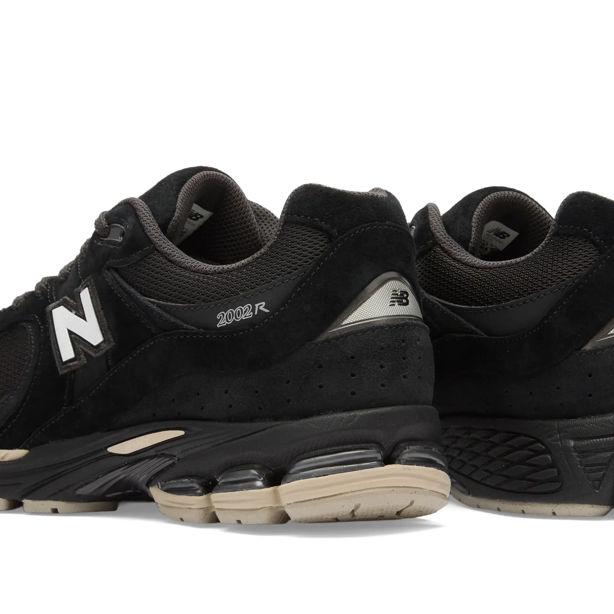 New Balance 2002R Sneaker Black