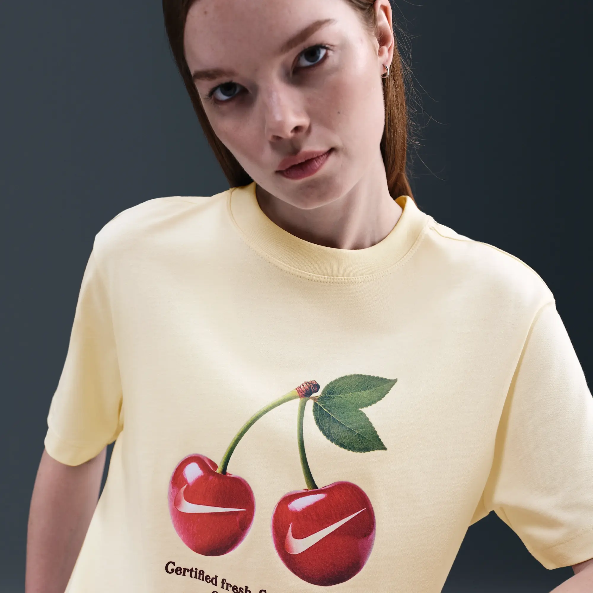 Nike Sportswear Women's T-Shirt - White - Cotton