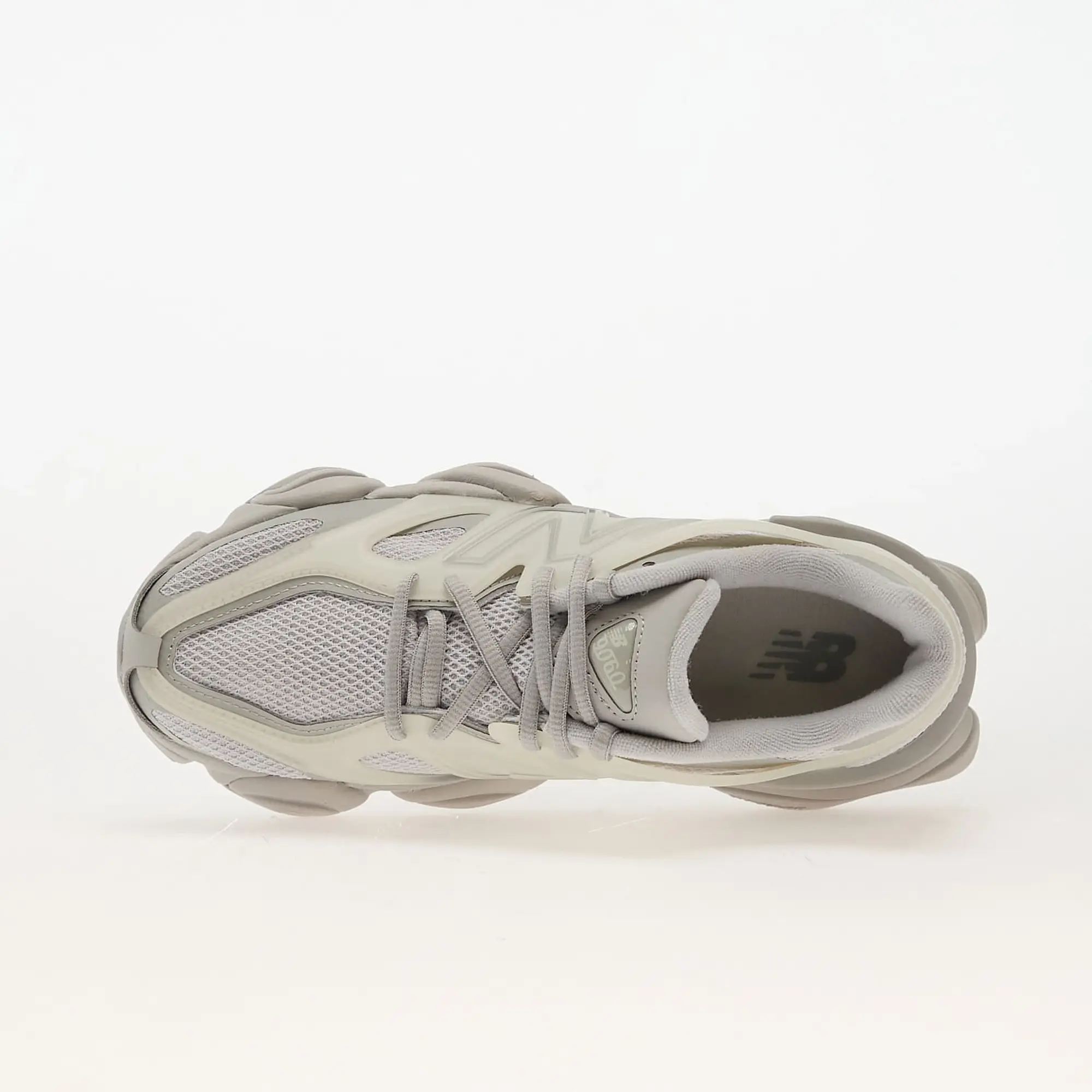 Sneakers New Balance 9060 Raincloud Eur 44