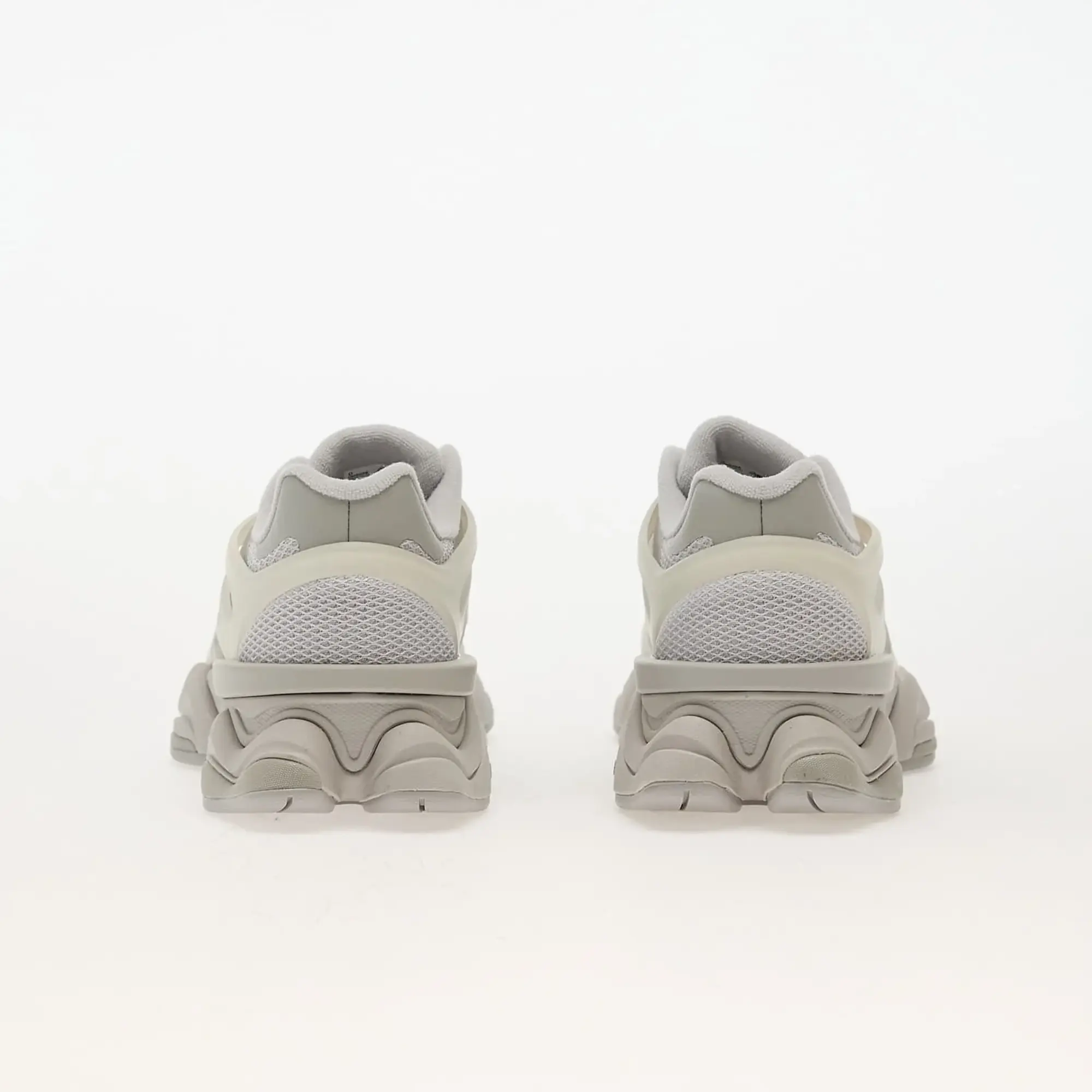Sneakers New Balance 9060 Raincloud Eur 44