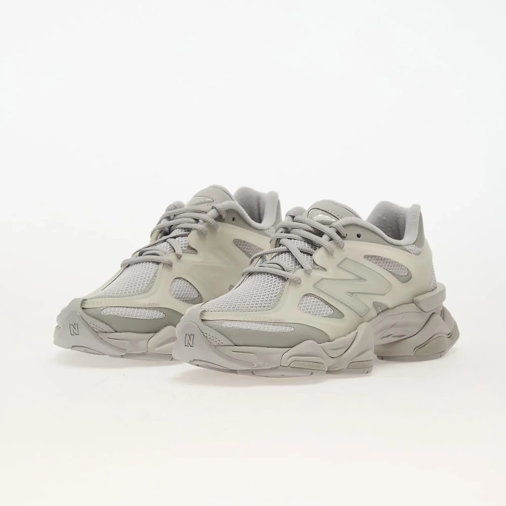 Sneakers New Balance 9060 Raincloud Eur 44
