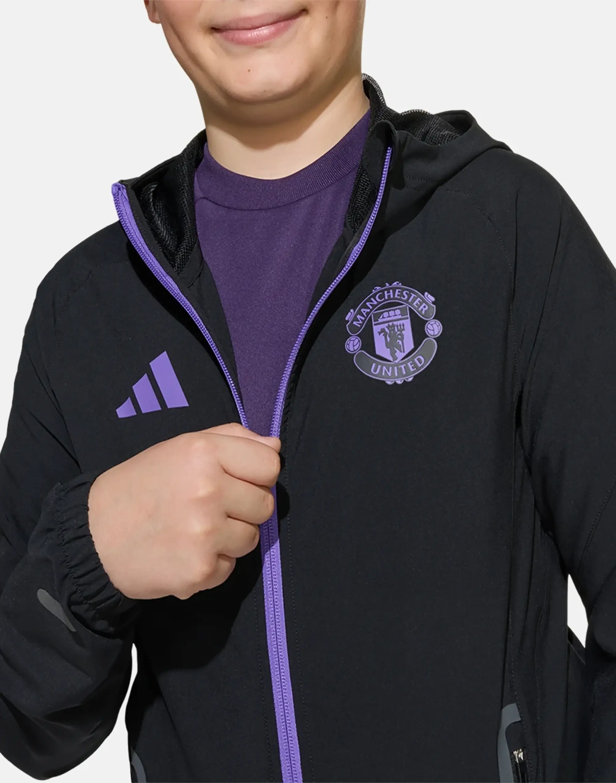 Kids' adidas Manchester United V-Tech Track Top in Black 