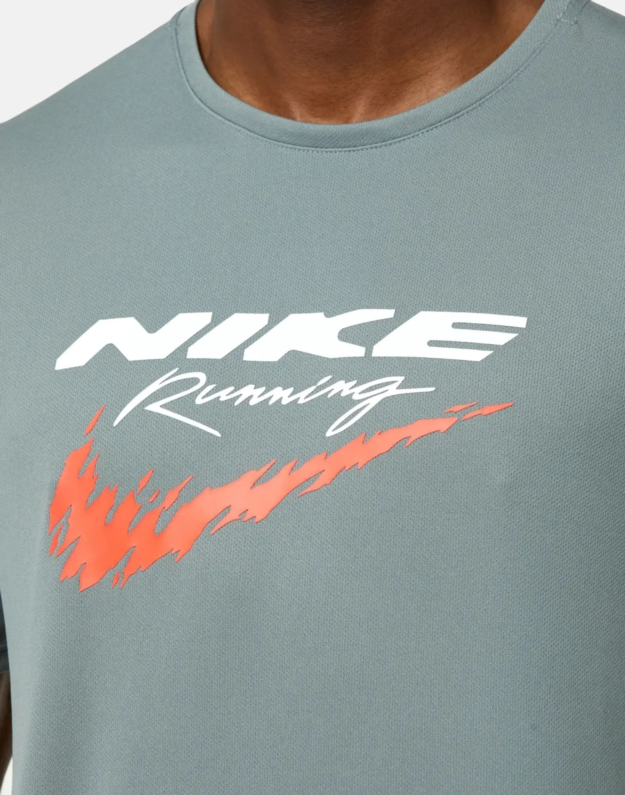 Men's Nike Energy Miler T-Shirt in Grey 