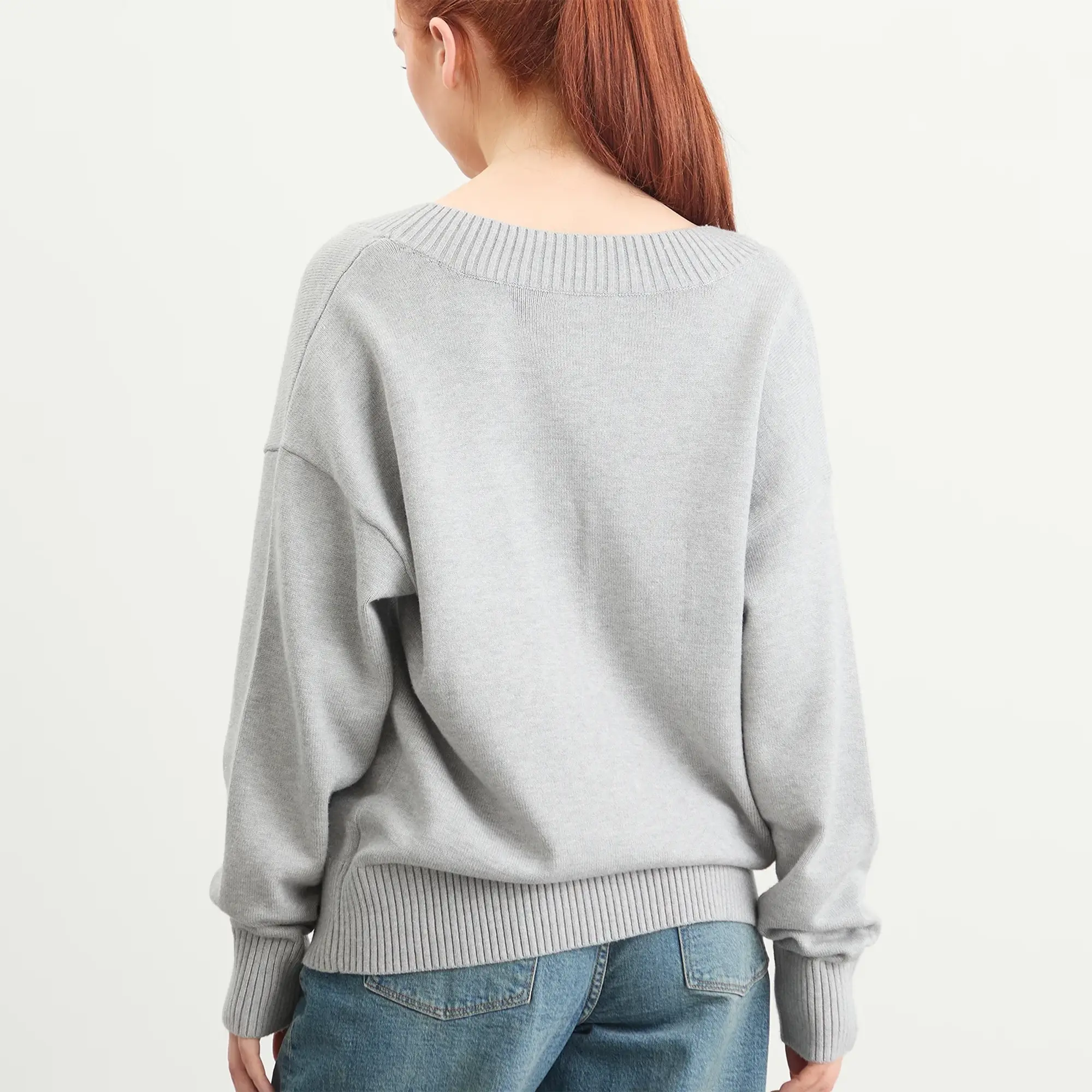 Good American Women's Knit Deep V Knit Sweater Melange Grey