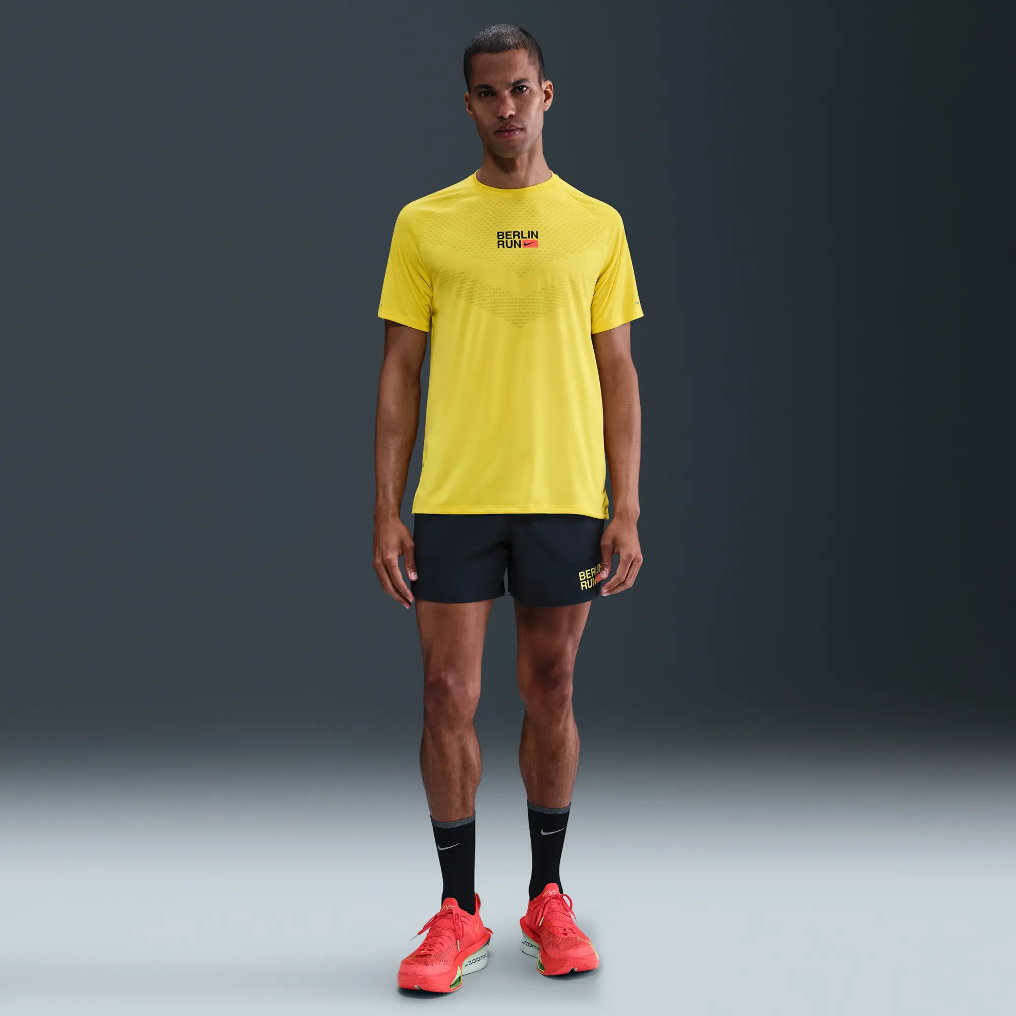 Nike Stride Men's Dri-FIT ADV Short-Sleeve Running Top - Yellow - Polyester