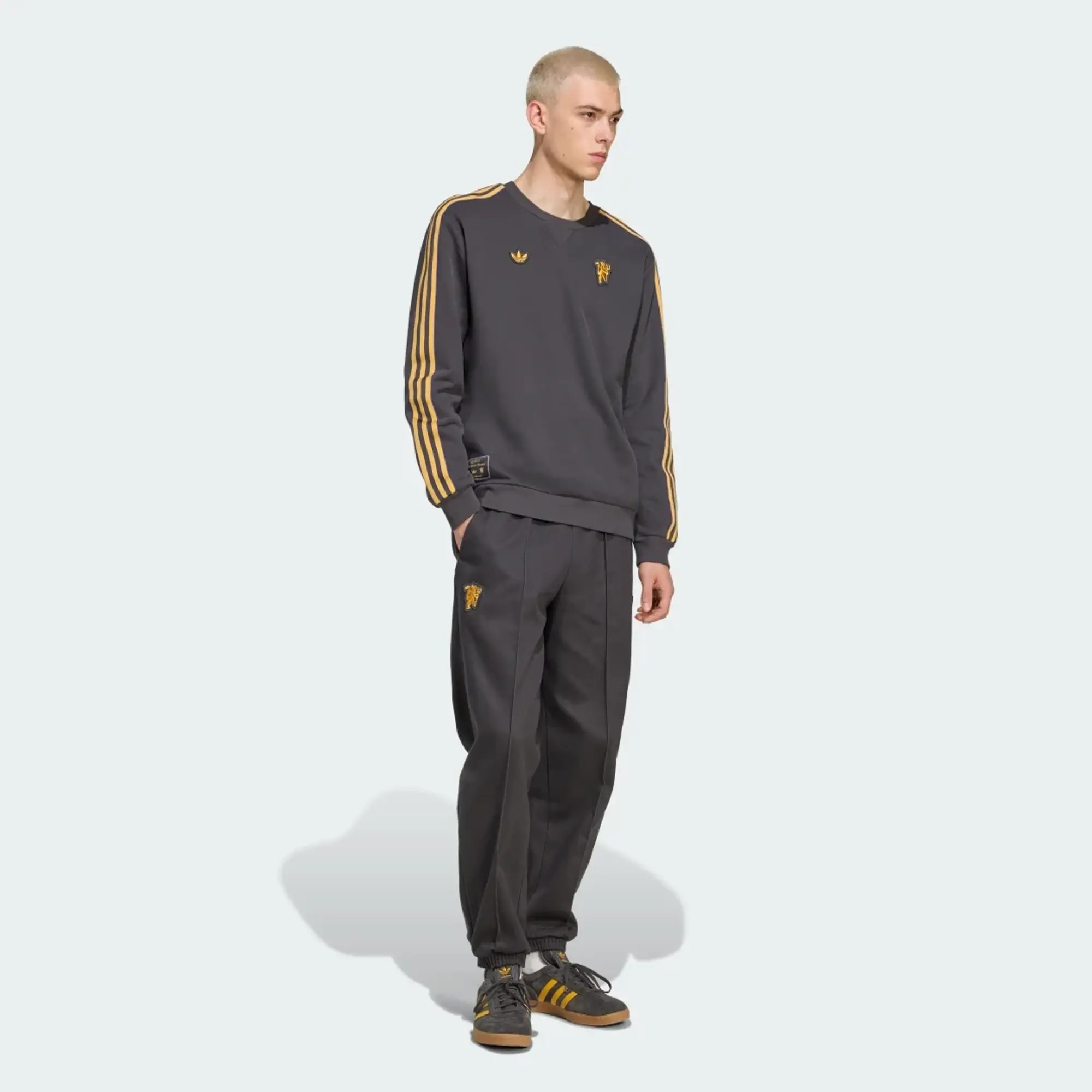 adidas Manchester United Terrace Icons Sweatshirt