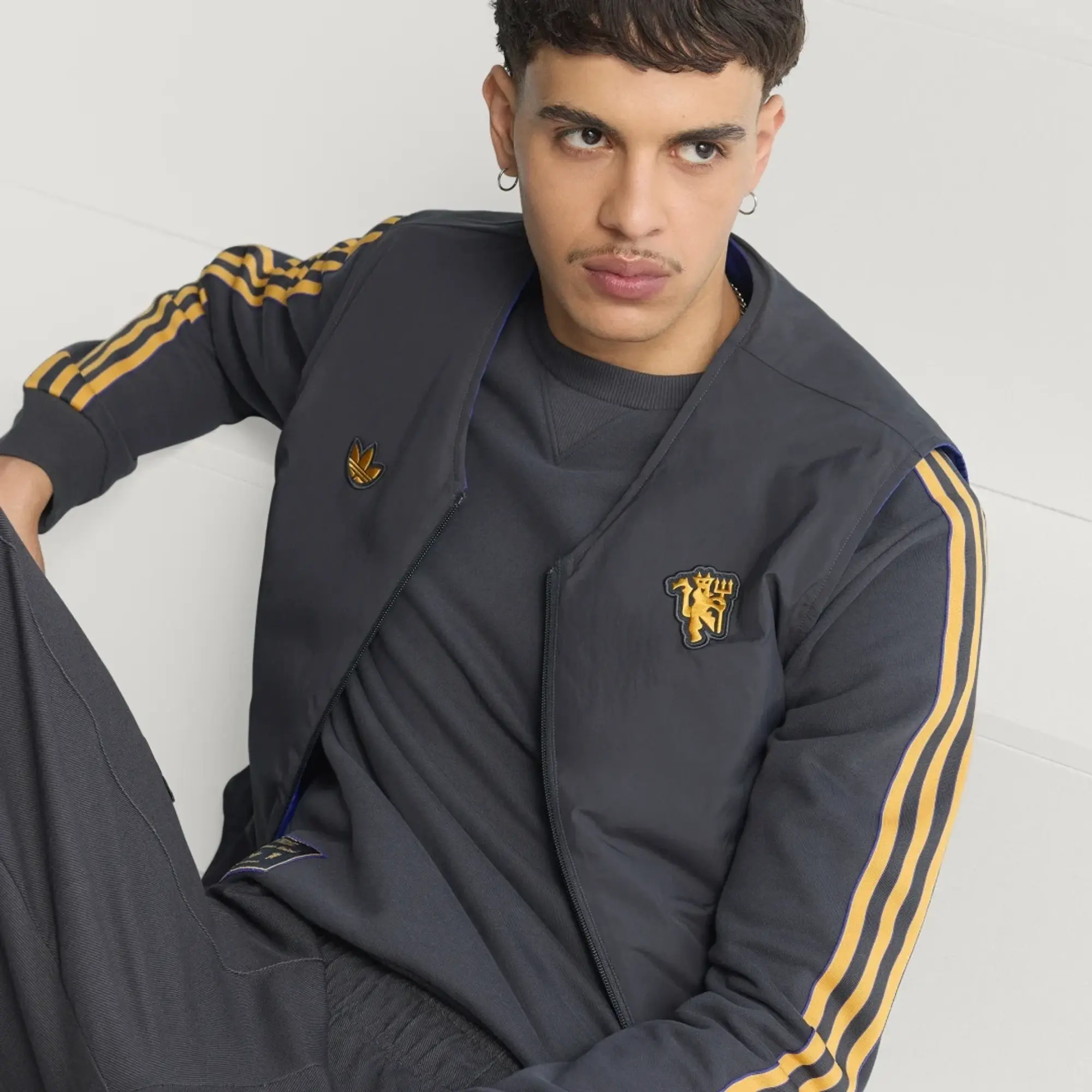 adidas Manchester United Terrace Icons Vest