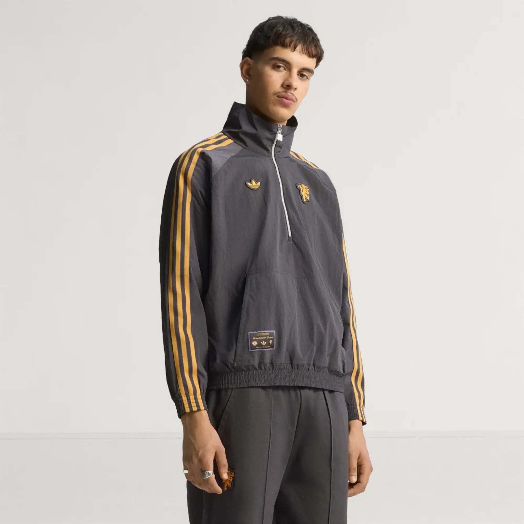 adidas Manchester United Terrace Icons Half-Zip Jacket
