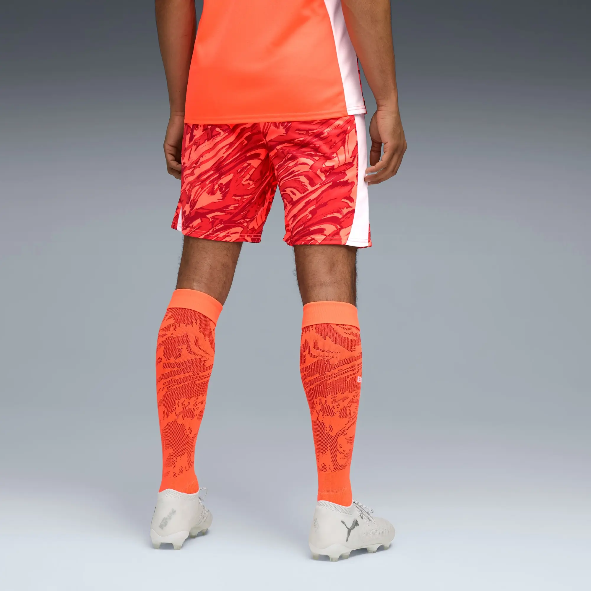 PUMA Borussia Dortmund 25/26 Goalkeeper Shorts Men, Glowing Red/Silver Mist, size 3XL