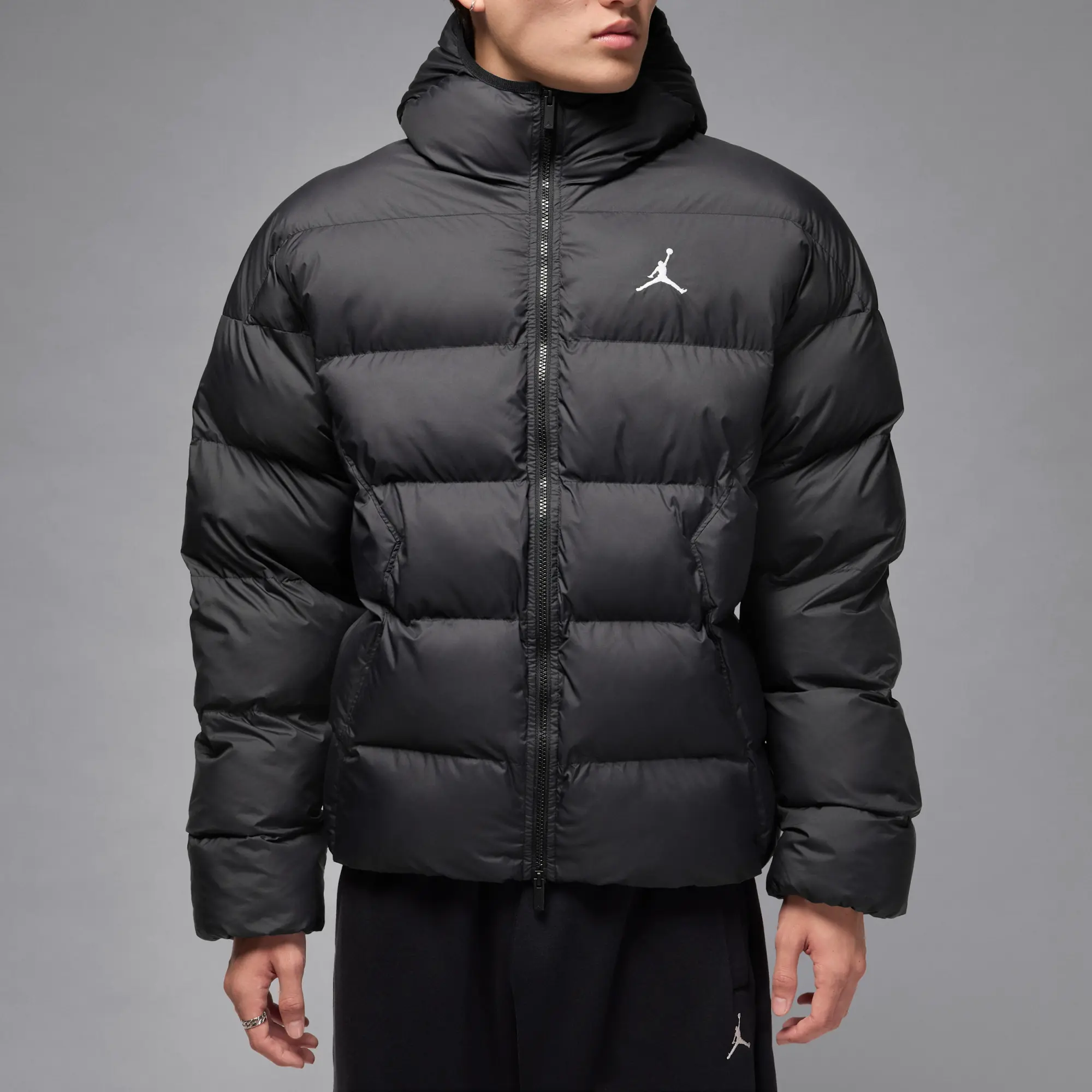 Nike Jordan Brooklyn Men's Therma-FIT Puffer Jacket - Black - Polyester