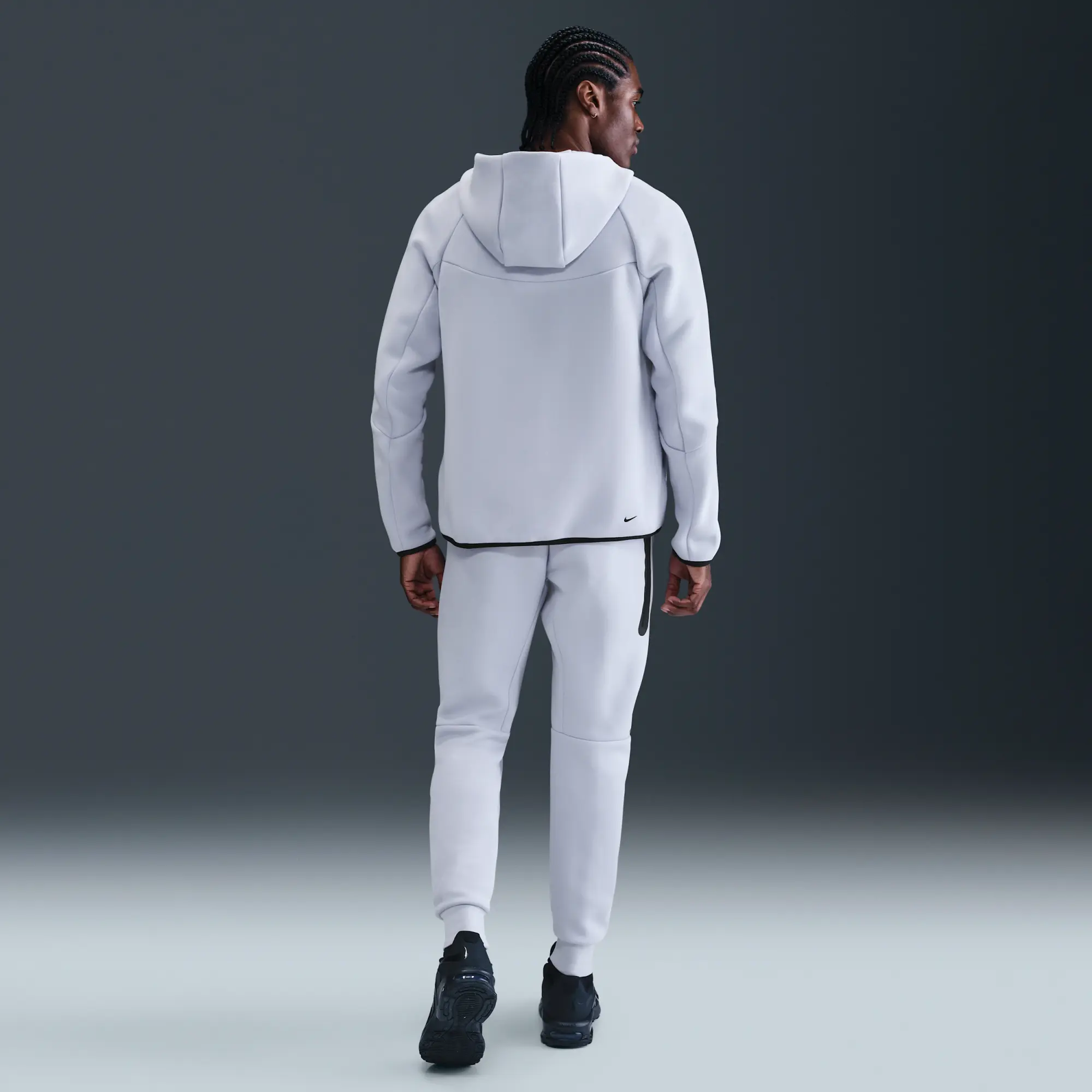 Nike Tech Men's Fleece Joggers - Grey - Cotton/Polyester