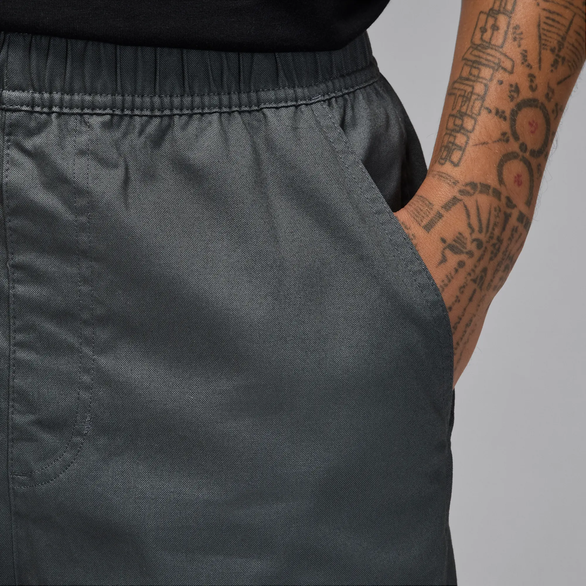 Nike Jordan Essentials Men's Woven Trousers - Grey