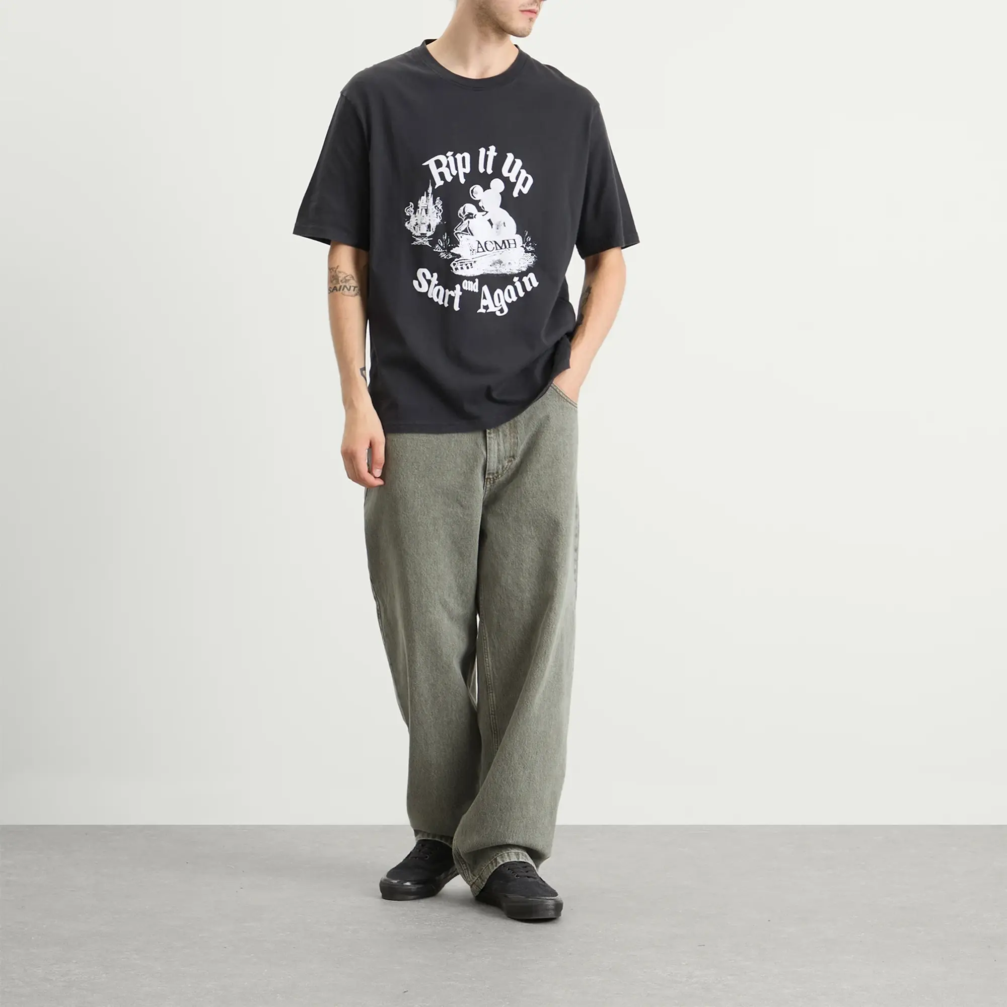 ACMH by Magic Castles Men's Rip It Up T-Shirt Vintage Black