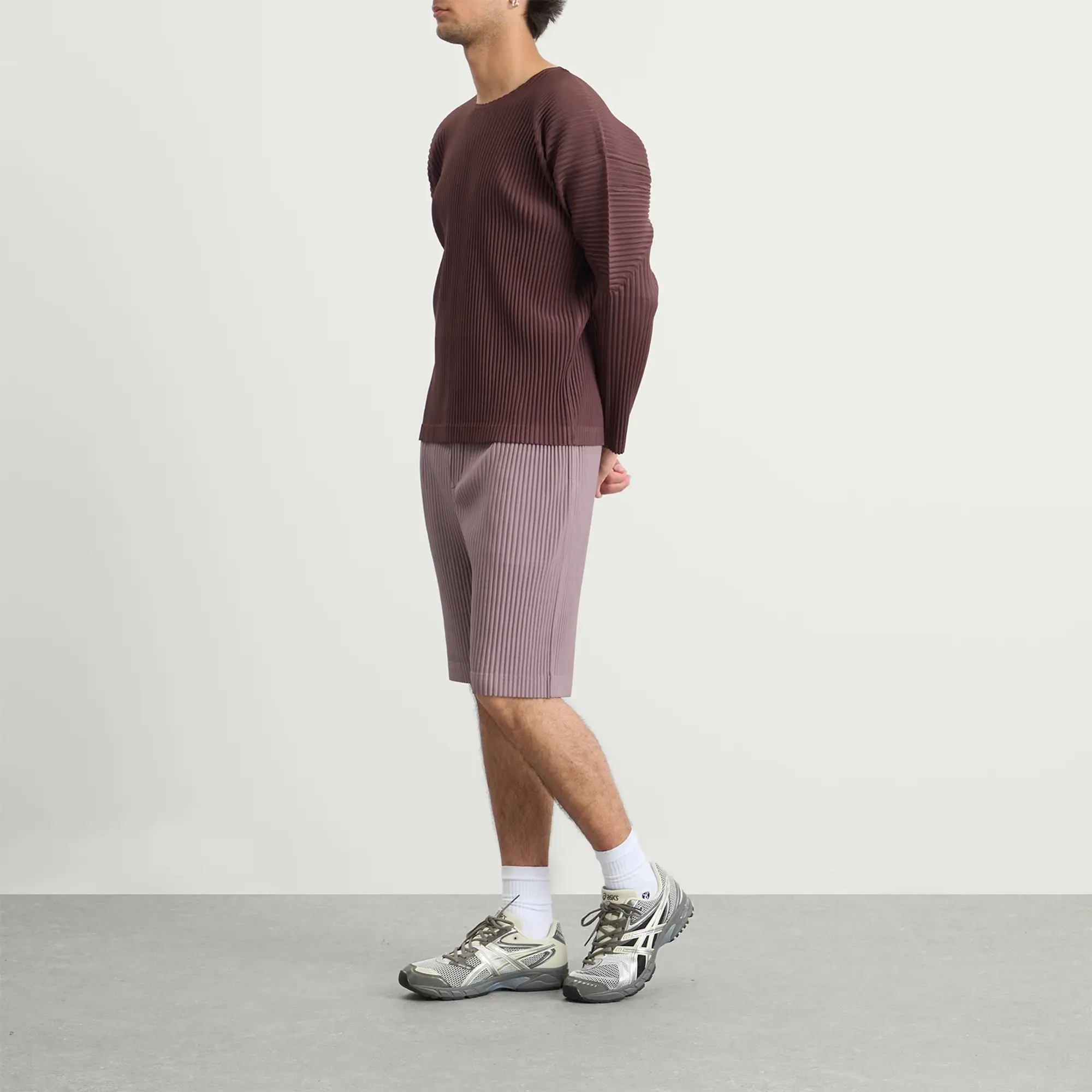 Homme Plissé Shorts Seaside Purple