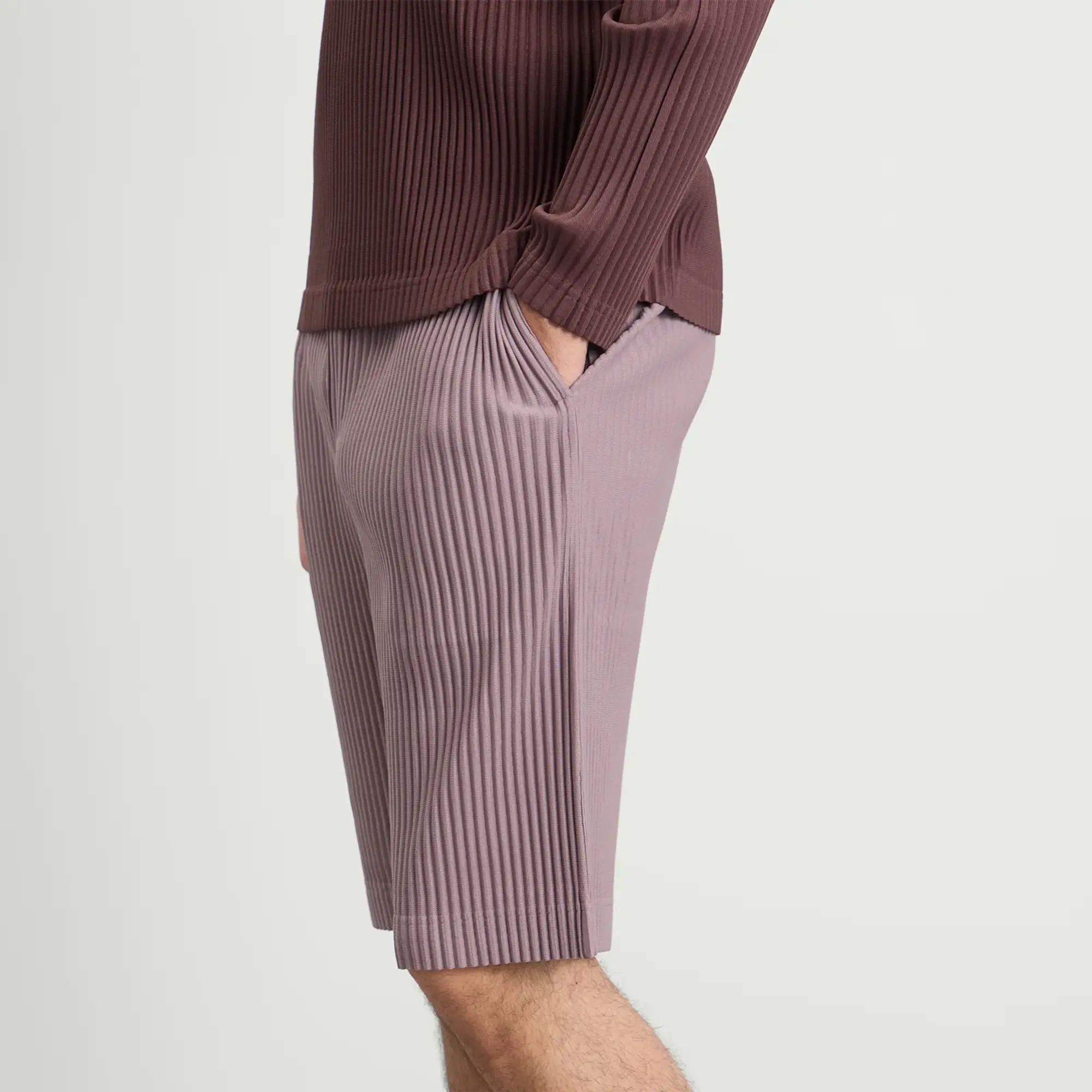 Homme Plissé Shorts Seaside Purple