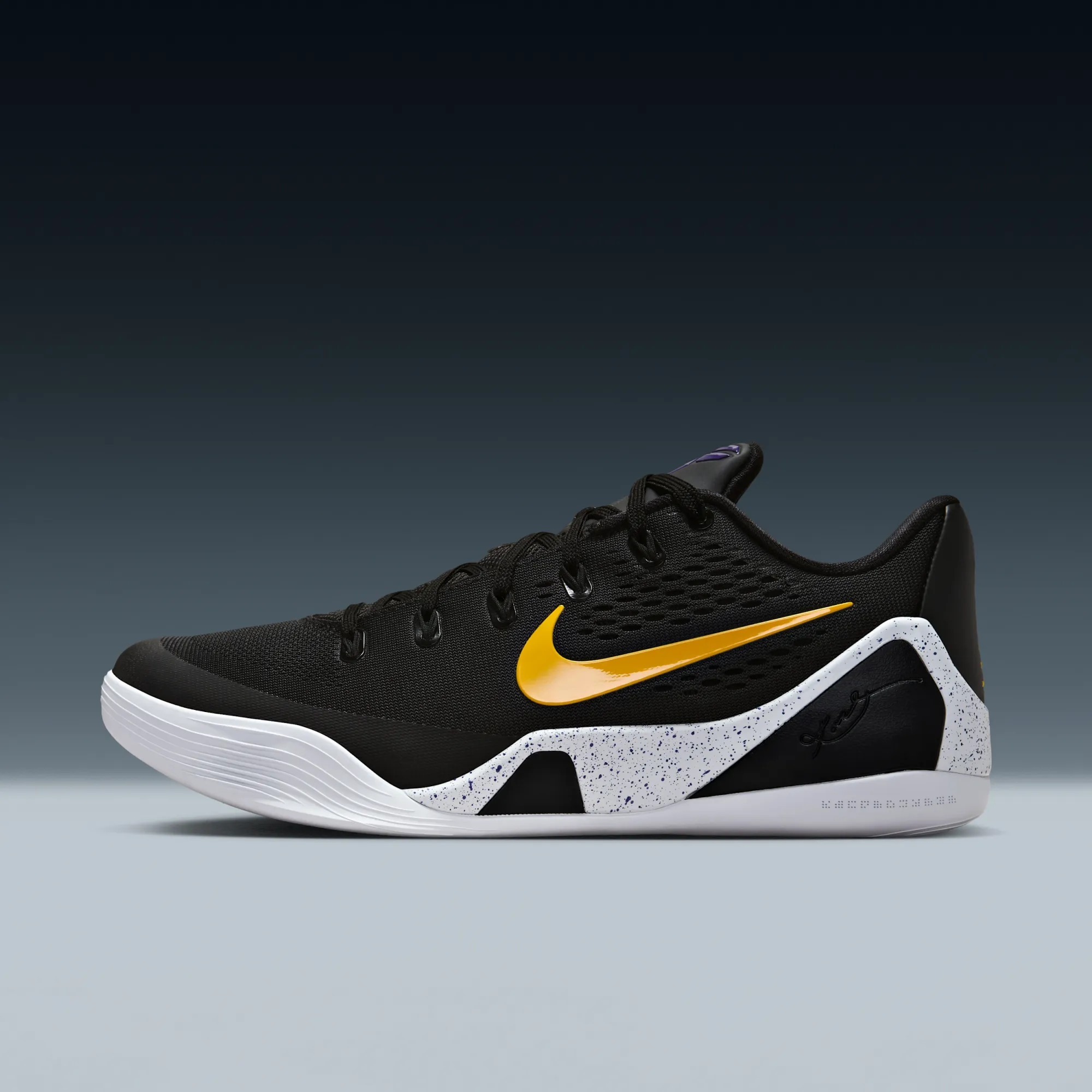 Nike Kobe 9 Elite Low Protro 