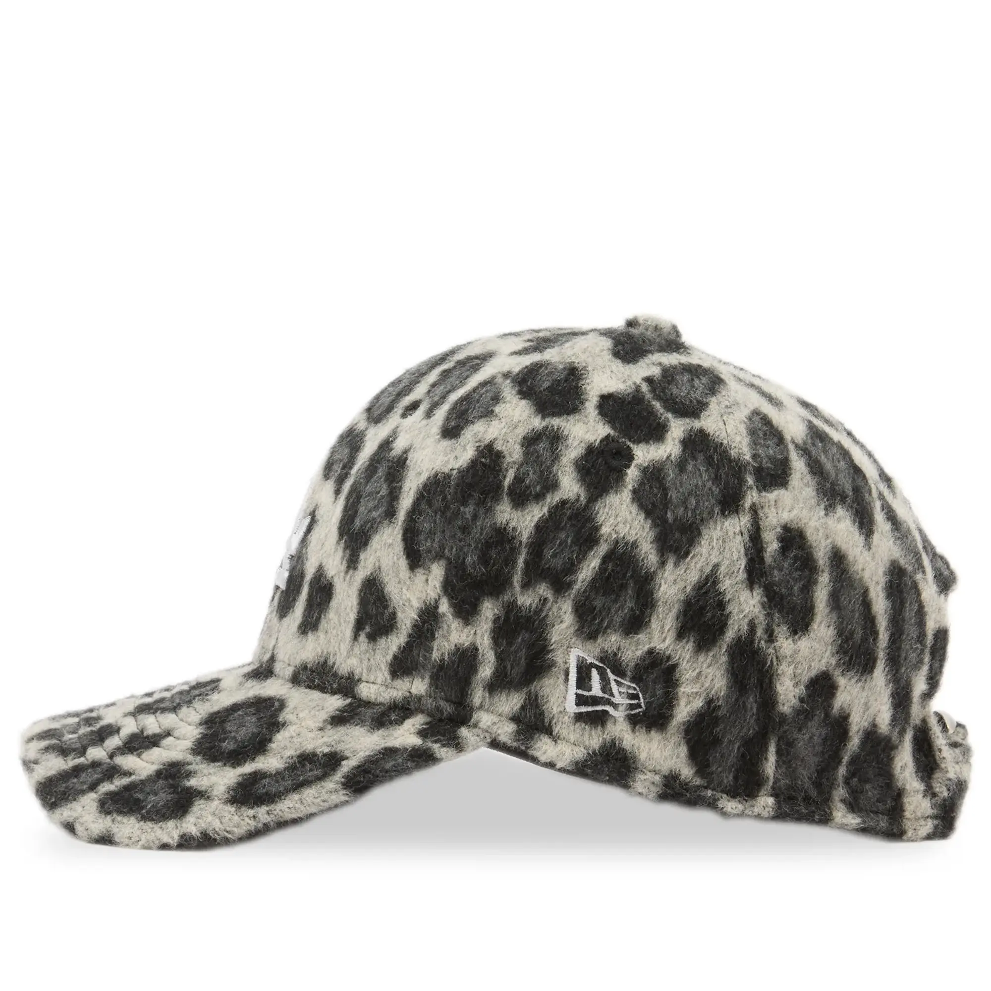 New Era Women's LA Dodgers Leopard 9Forty Adjustable Cap Black