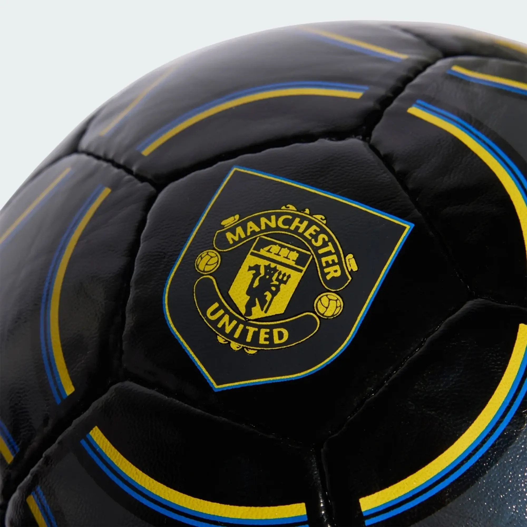 adidas Manchester United Third Club Ball